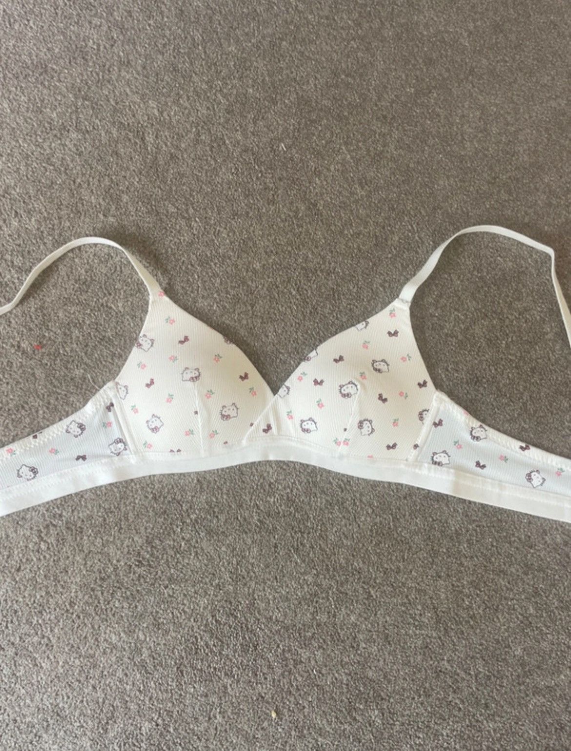 Other Sanrio Hello Kitty Y2K Bra One Size with Measurements Size ONE SIZE - 1 Thumbnail