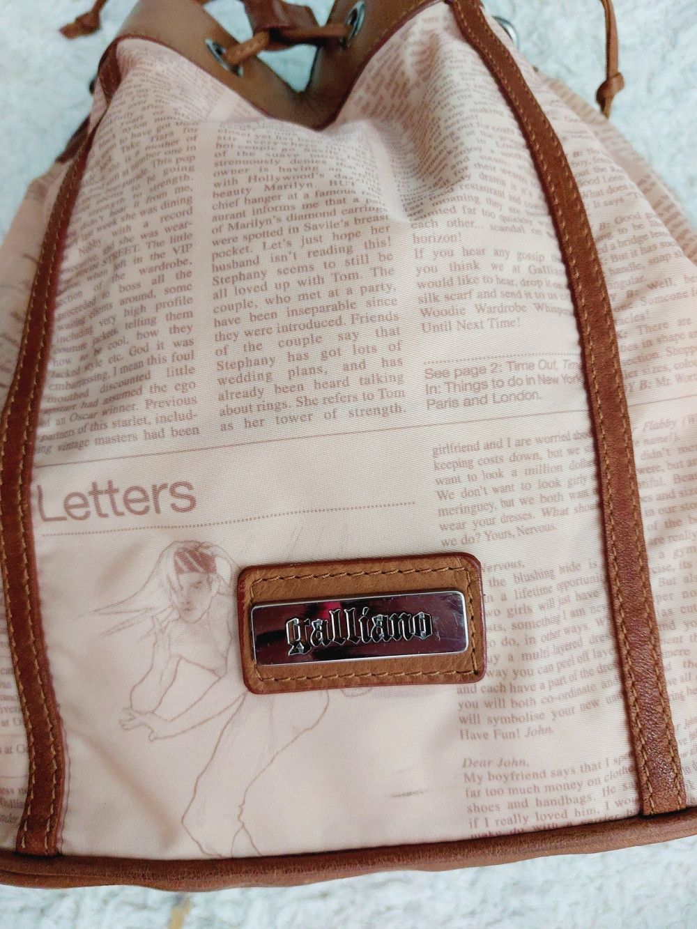 John Galliano John Galliano Newspaper Pink Gazette Shoulder Handbag Bag Size ONE SIZE - 12 Thumbnail