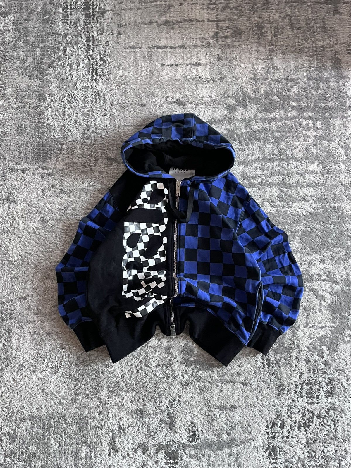 Versus Versace Vintage Y2K Milano Versace Versus zip hoodie Size US L / EU 52-54 / 3 - 1 Thumbnail