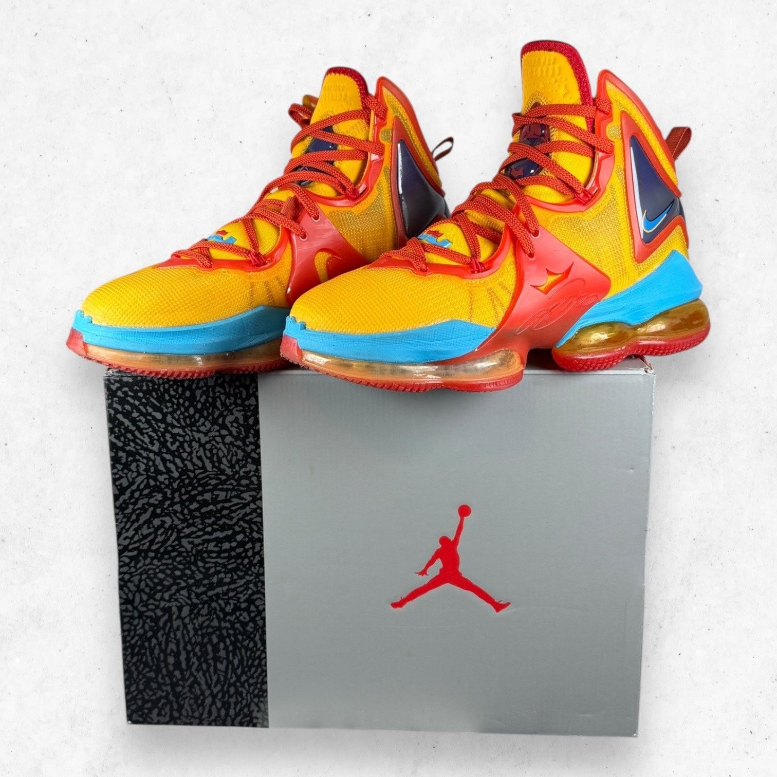Nike Nike LeBron 19 Tune Squad Space Jam DC9338-800 Size 9 Size US 9 / EU 42 - 5 Thumbnail