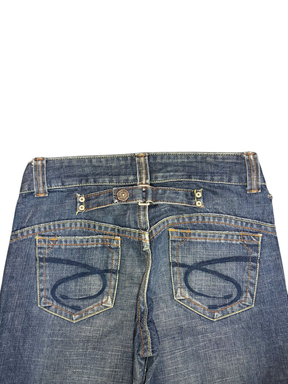 Fubu Vintage Red Pepper Buckle Back Distress Baggy Flare Jeans Size 29" - 4 Thumbnail