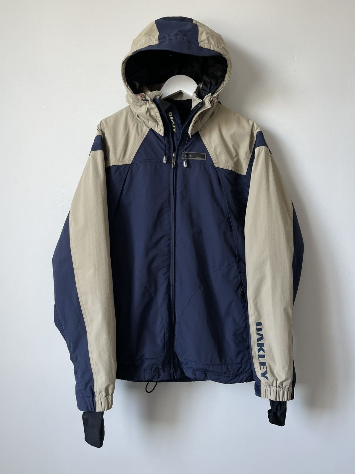 Oakley Road Fuel Jacket | Grailed