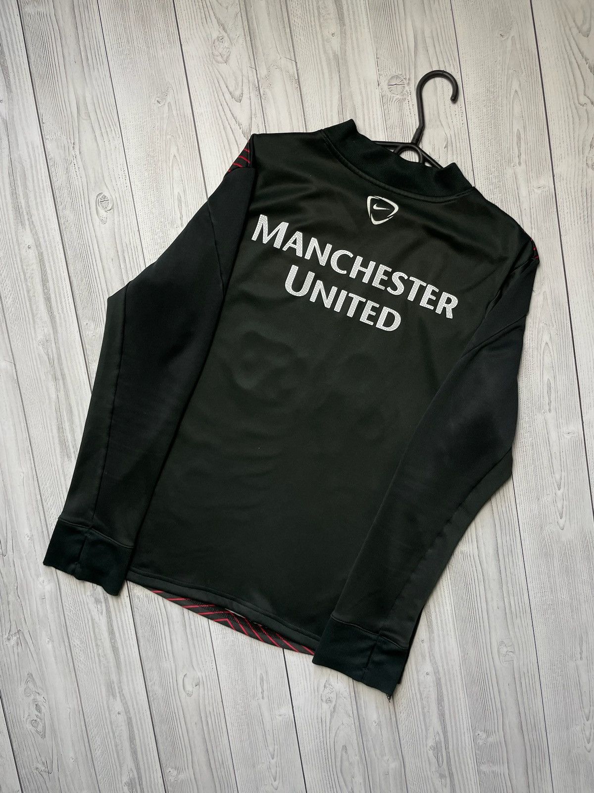 Nike × Vintage Vintage Nike Manchester United soccer jersey sweatshirt L Size US L / EU 52-54 / 3 - 3 Thumbnail