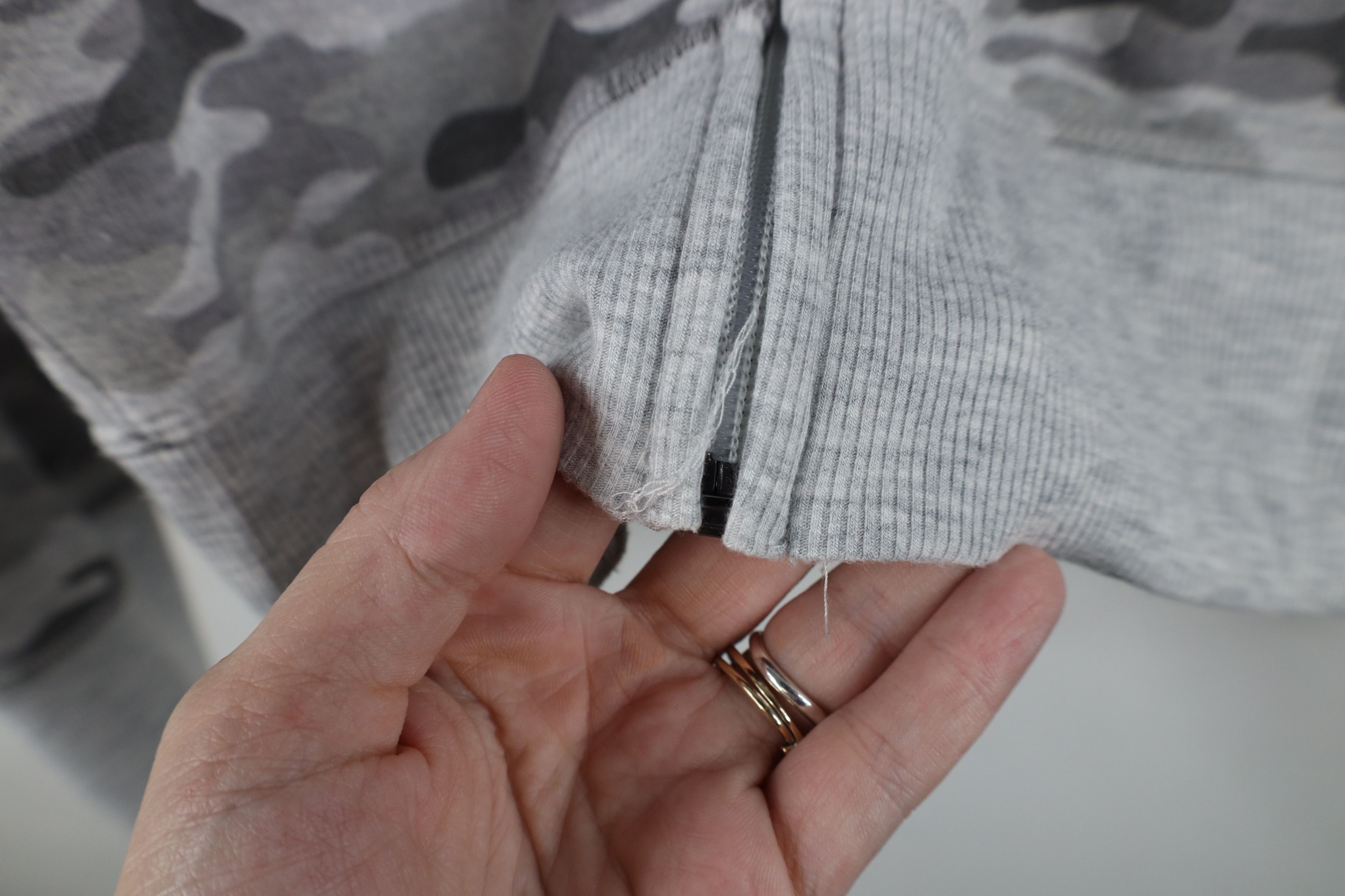 Eddie Bauer Y2K Eddie Bauer Spell Camouflage Full Zip Hoodie Sweatshirt Size L / US 10 / IT 46 - 6 Thumbnail