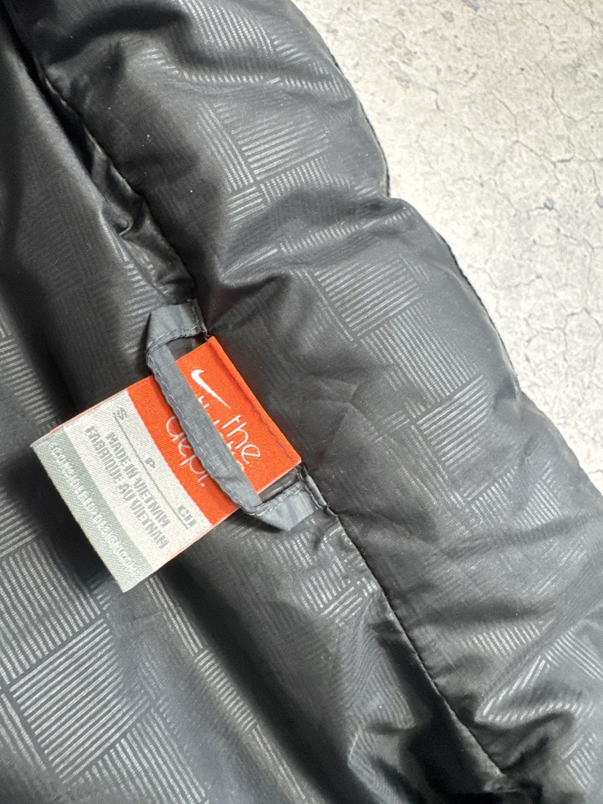 Nike Nike Vintage Down Puffer Vest 550 Swoosh Drill Hype Rare Size US S / EU 44-46 / 1 - 8 Thumbnail