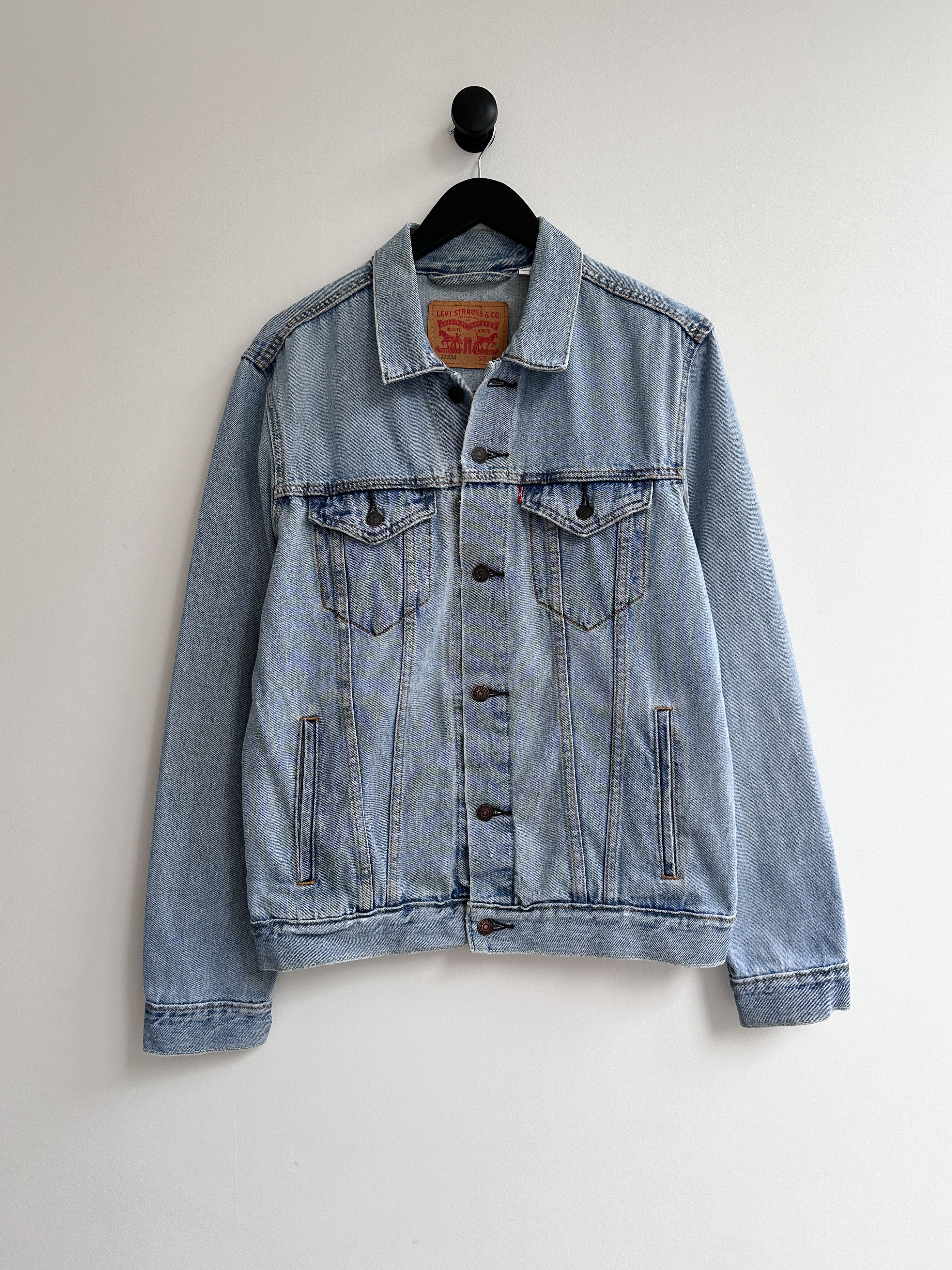 Levi's Vintage Levi's Denim Jeans Trucker Jacket Size US M / EU 48-50 / 2 - 1 Thumbnail