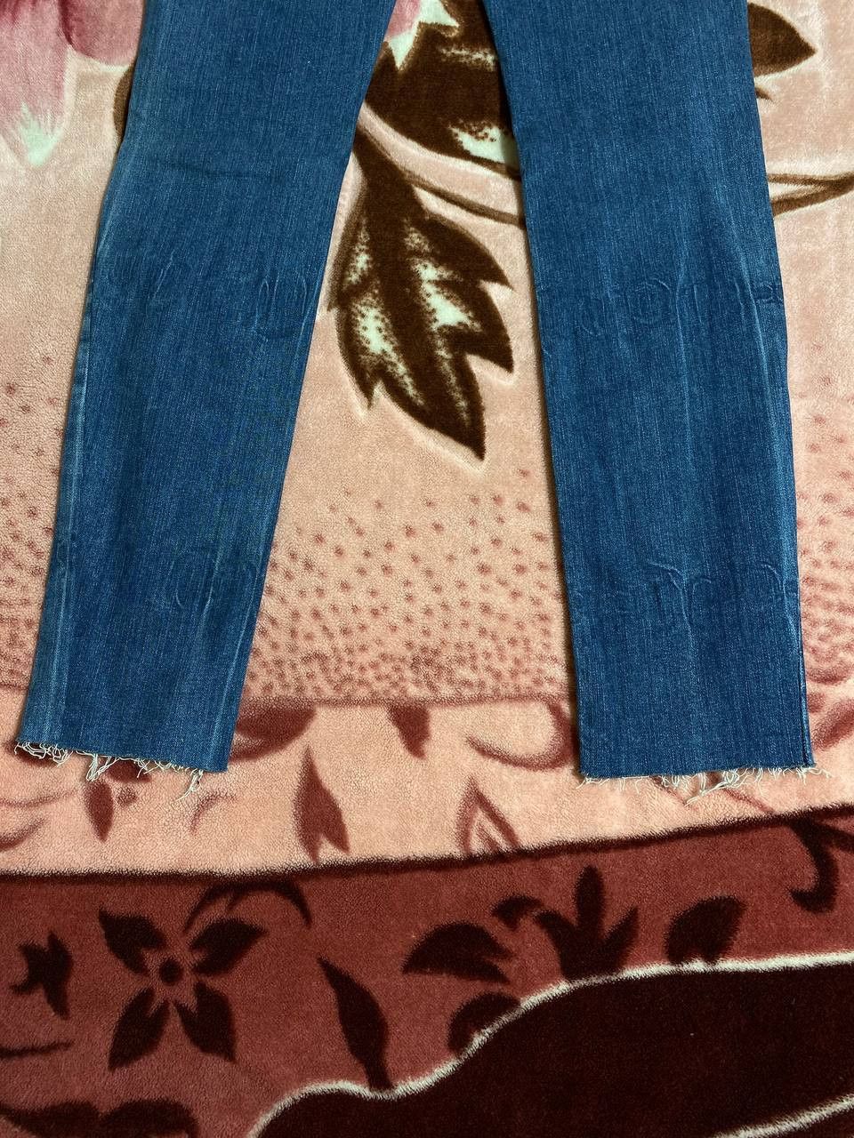 Philipp Plein Philipp Plein Rhinestone stonewashed straight-leg jeans Size US 28 / EU 44 - 4 Thumbnail