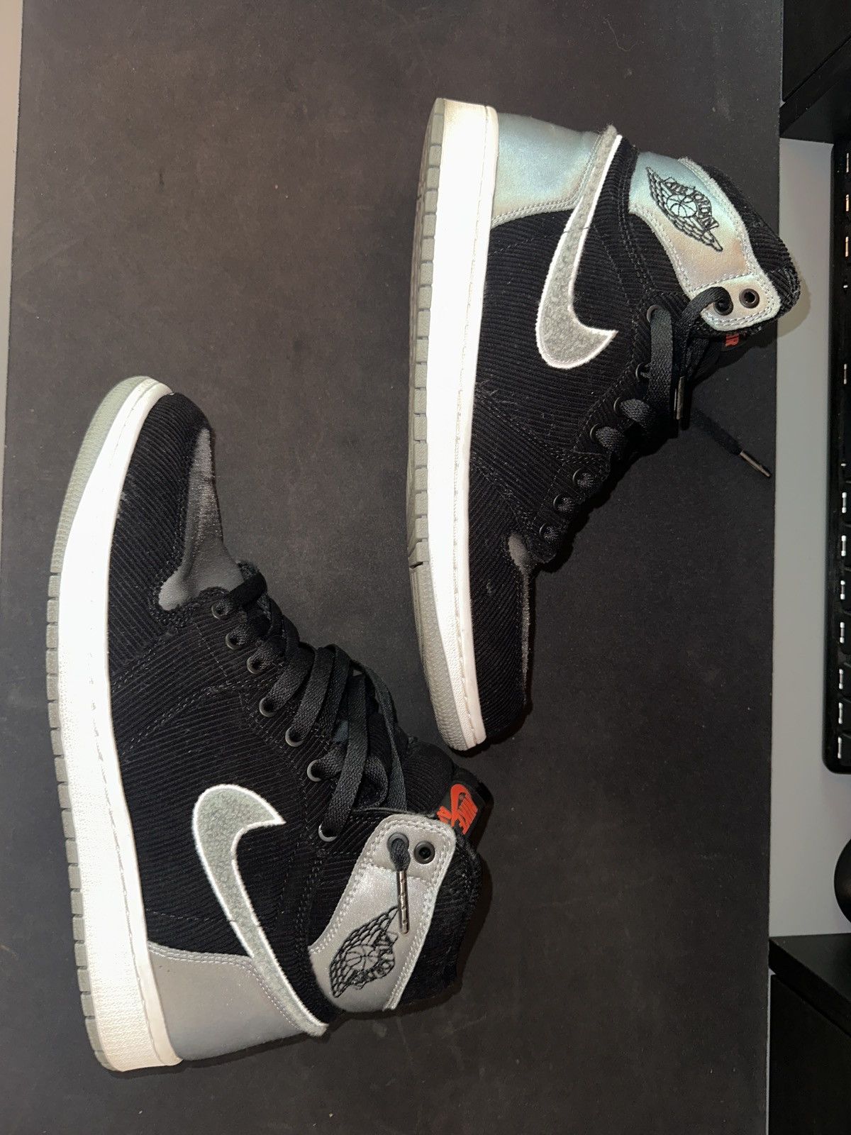 Air Jordan satin shadow (Aleali May)