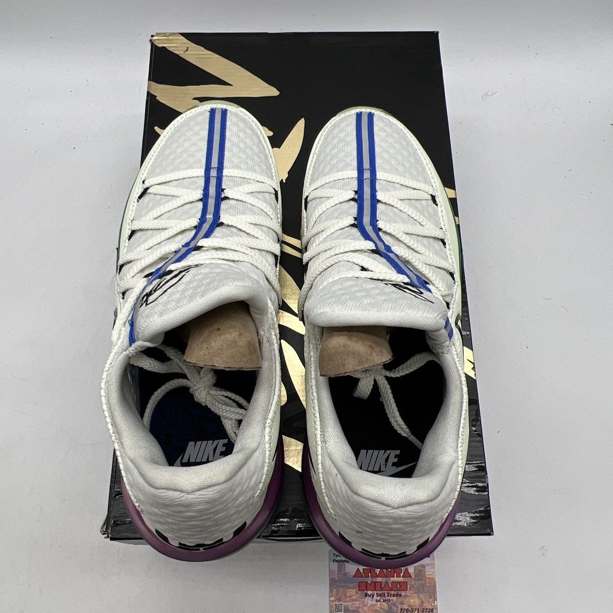 Nike Lebron 17 low glow in the dark Size US 11 / EU 44 - 7 Thumbnail
