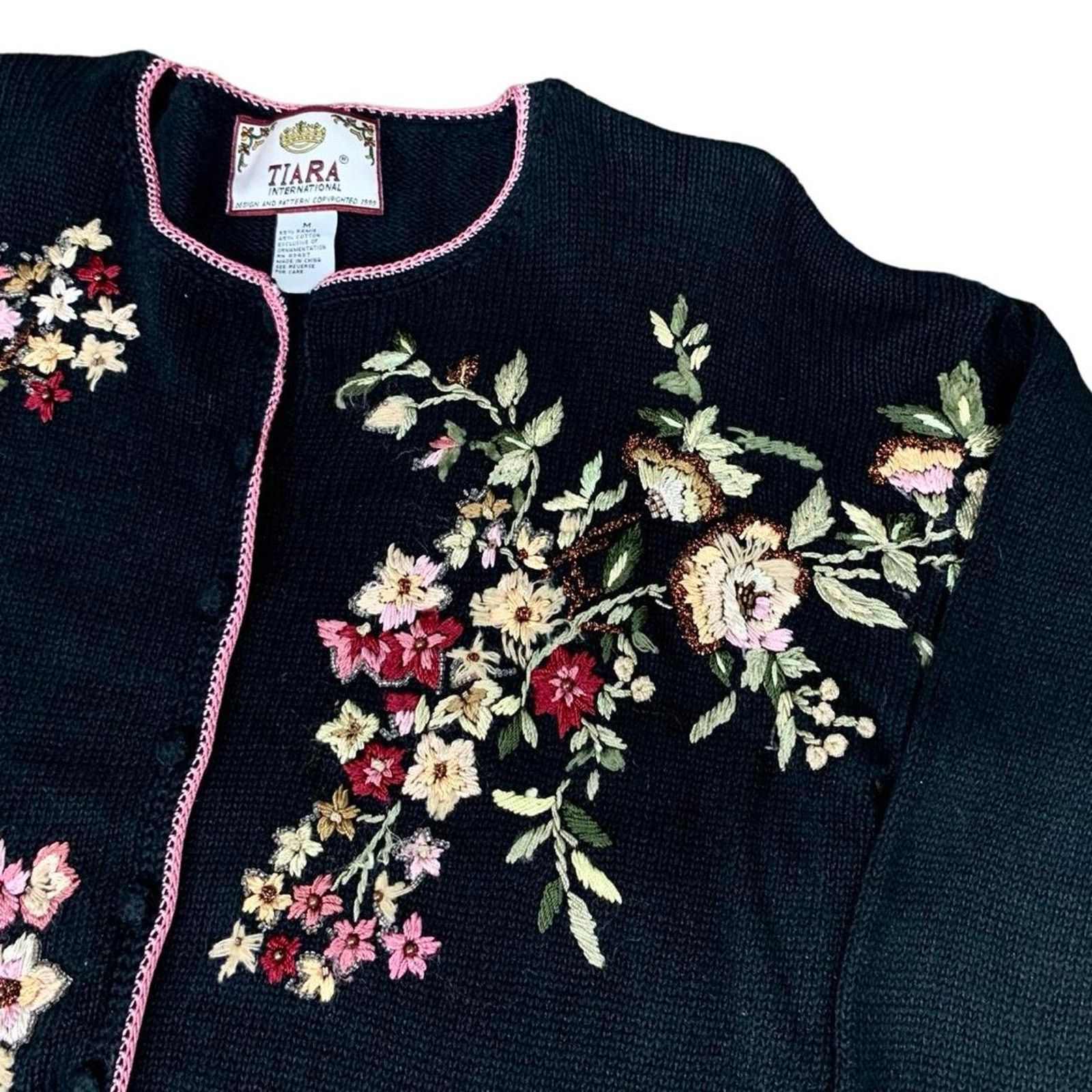 Vintage Vintage Knit Floral Embroidered Cardigan Sweater Size M / US 6-8 / IT 42-44 - 3 Thumbnail