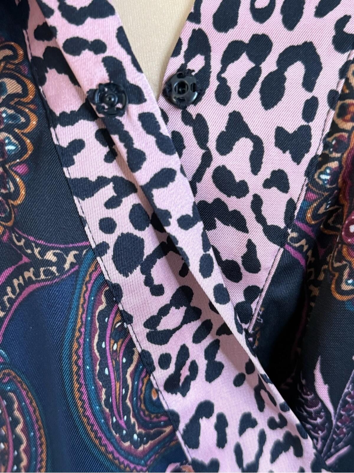 Other Dressbarn boho top paisley floral leopard print SZ SM Size S / US 4 / IT 40 - 2 Thumbnail