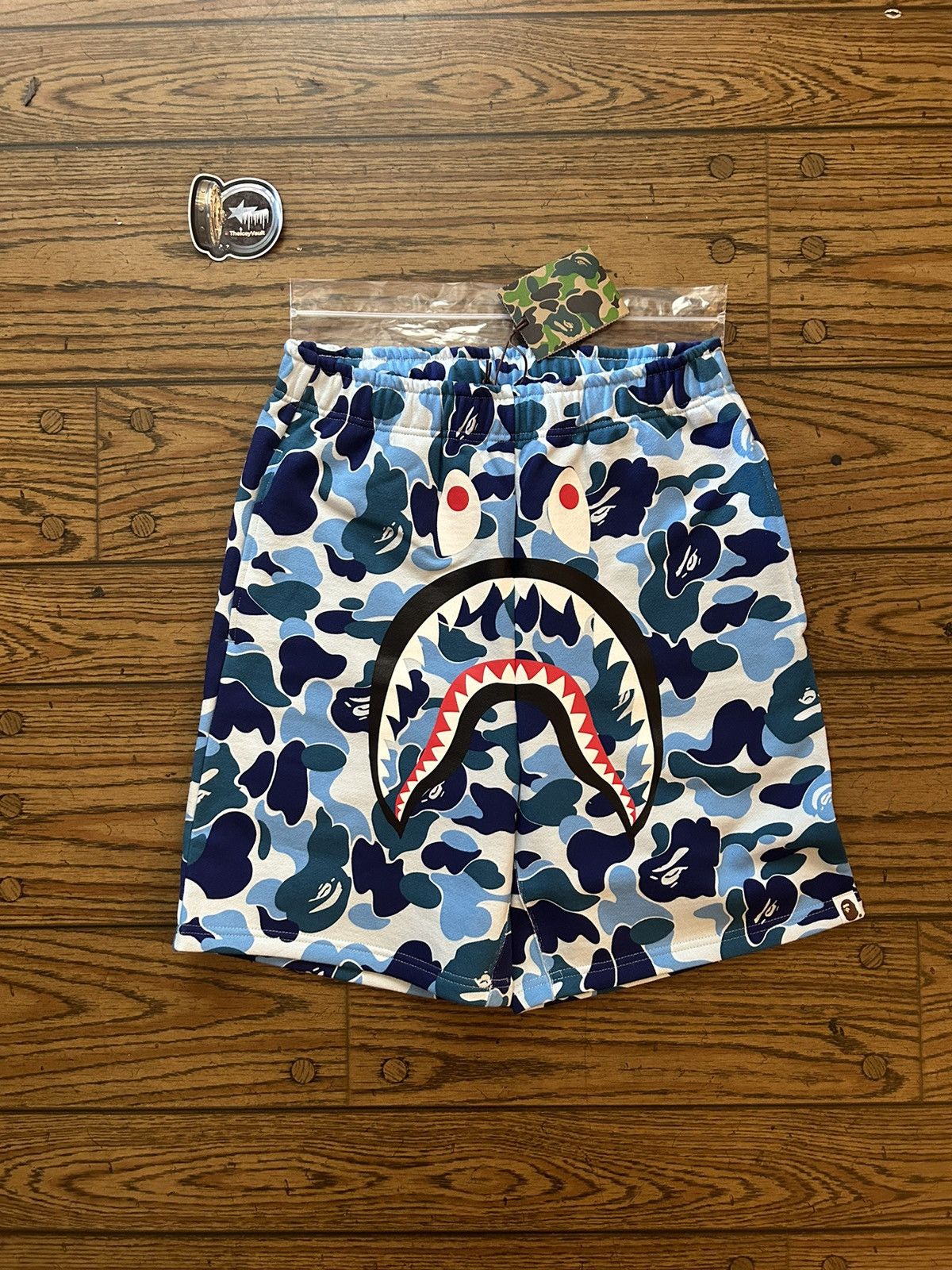 image of New Ss24 Bape Blue Abc Camo Shark Sweat Shorts, Men's (Size 30)