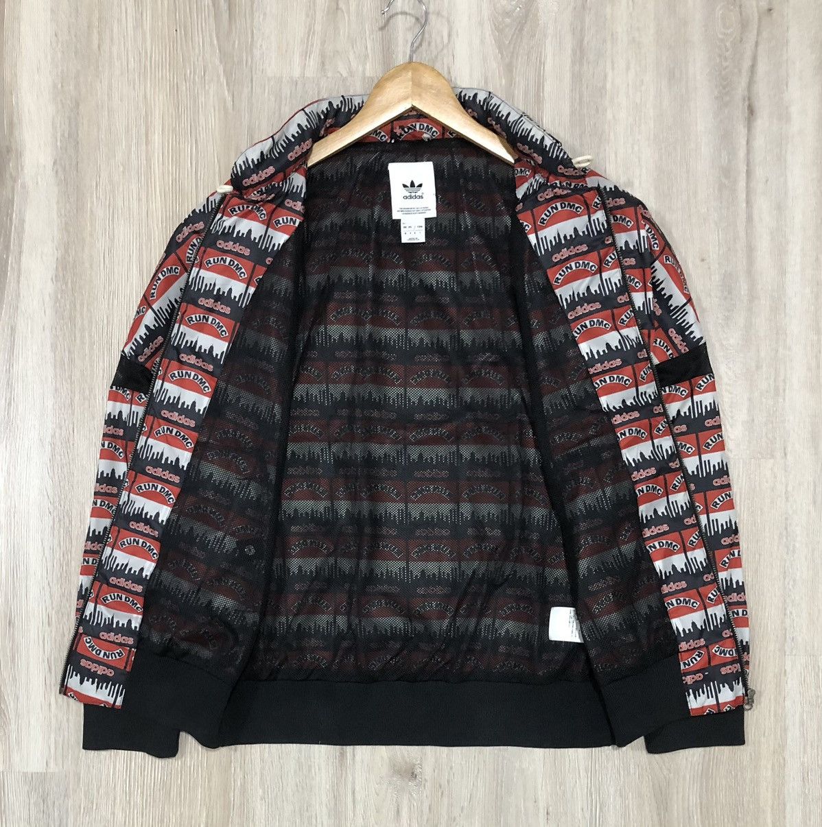 Adidas Adidas RARE VINTAGE RUN DMC ALL OVER PRINT Zipper Jacket Size US M / EU 48-50 / 2 - 15 Thumbnail
