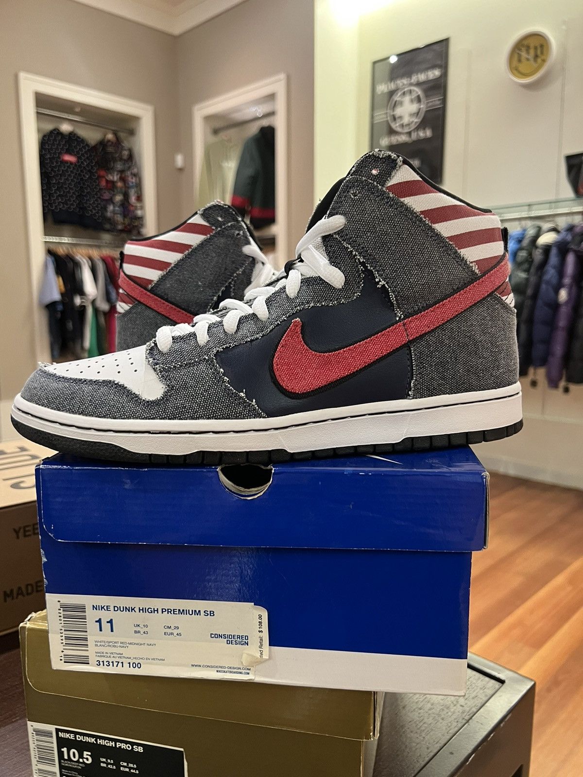 Nike 2010 Nike dunk high premium SB ‘Born in the USA’ Size US 11 / EU 44 - 2 Thumbnail