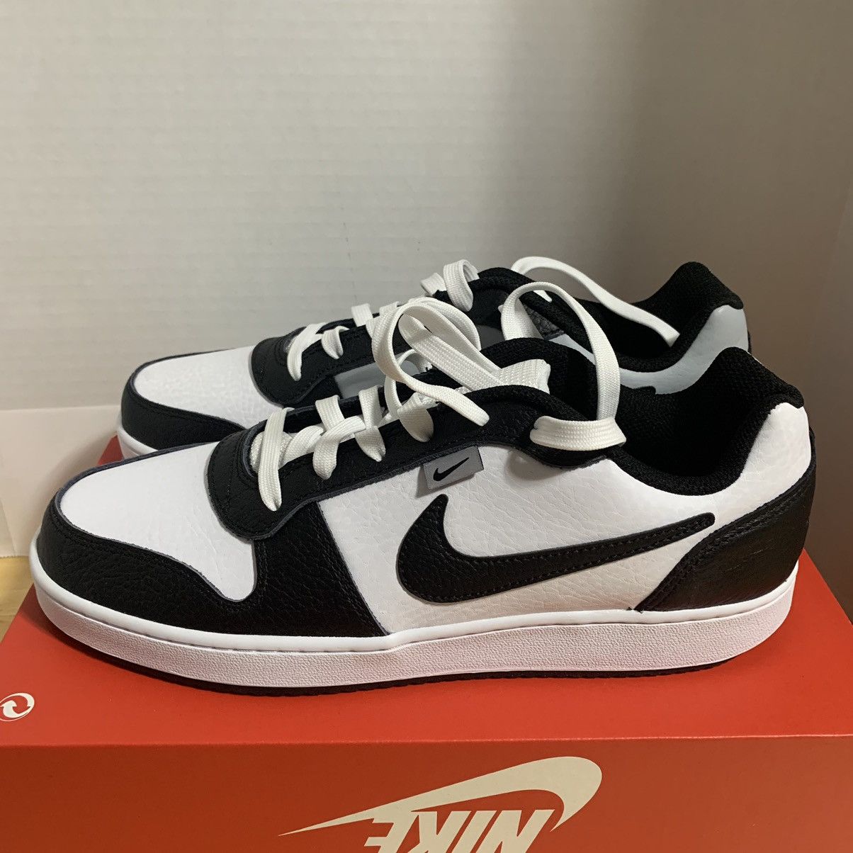 Nike Nike Ebernon Low PREM White Black Grey Men Shoes Sneakers Size US 10 / EU 43 - 2 Thumbnail