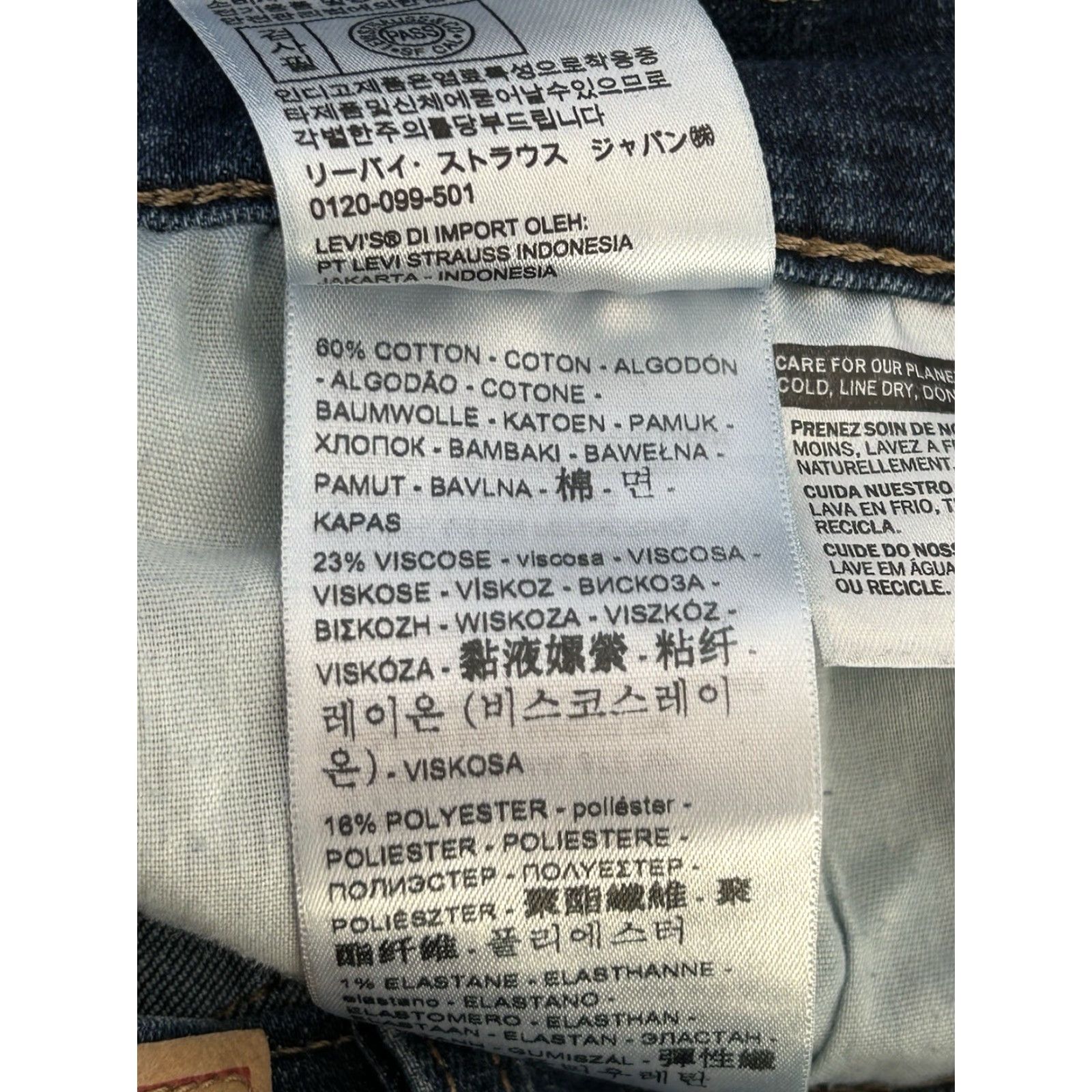Levi's Levi's Denim Shorts Bermuda Mid Length Womens Blue 31 Regular Stretch Pockets Button Size 24" / US 00 / IT 34 - 6 Thumbnail