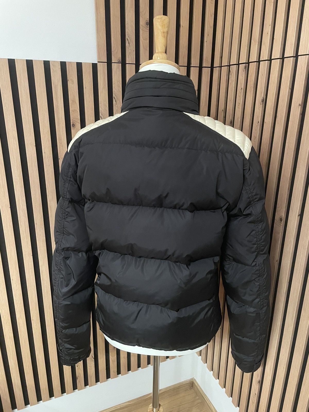 Moncler Moncler Downjacket Austin Tg 2 Men Size US M / EU 48-50 / 2 - 2 Thumbnail