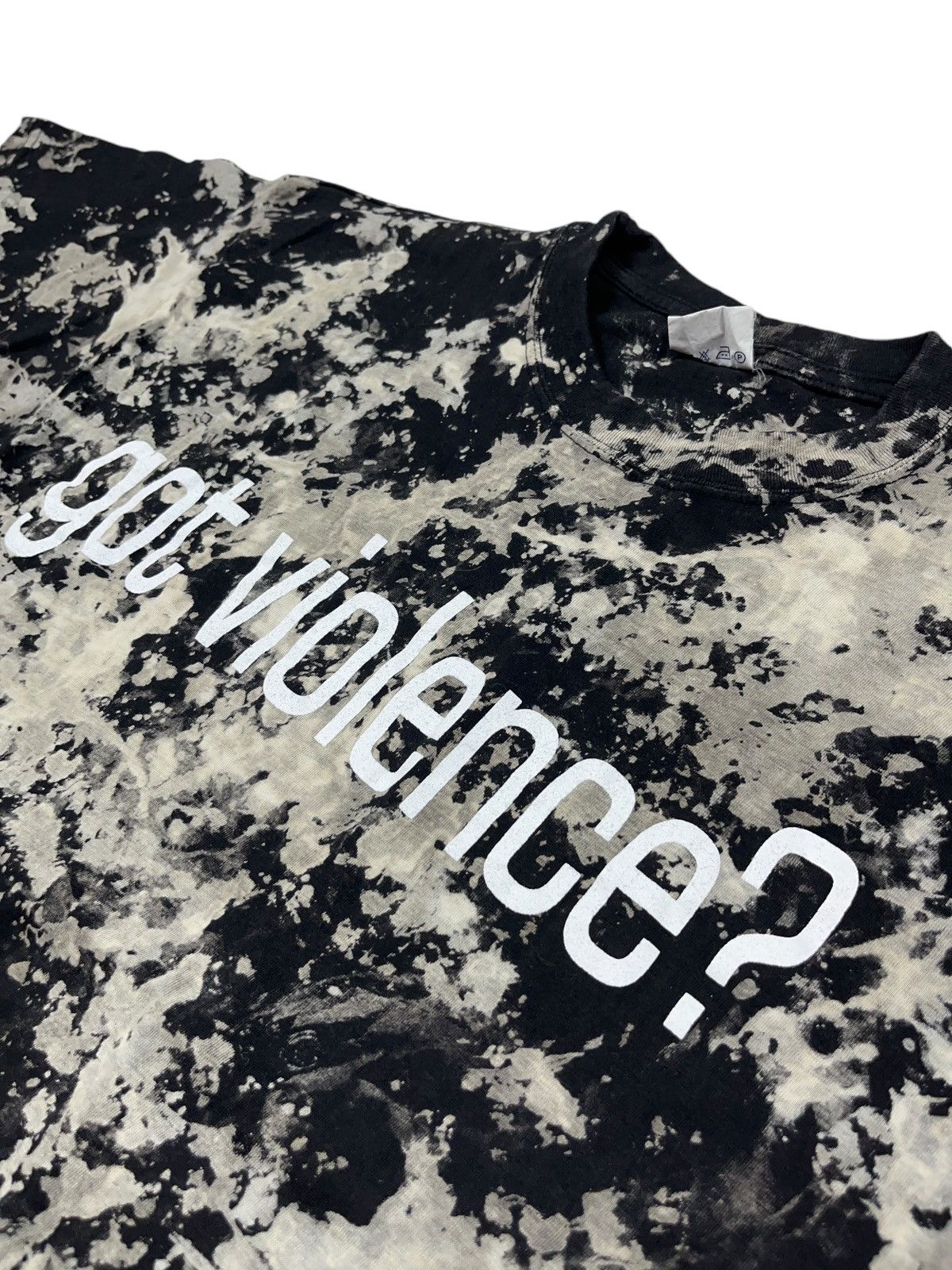 Band Tees × Marilyn Manson × Vintage Vintage 2001 Marilyn Manson Guns God and Government Tour Tee Size US XL / EU 56 / 4 - 4 Thumbnail