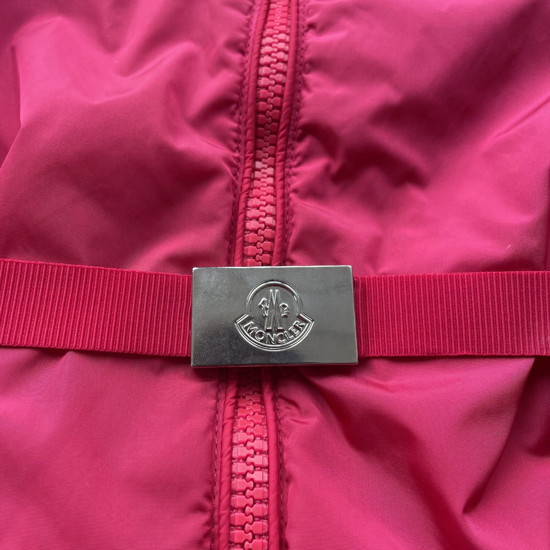 Moncler Moncler Belted Hooded Light Jacket Women's Magenta Size 0 Size XS / US 0-2 / IT 36-38 - 3 Thumbnail