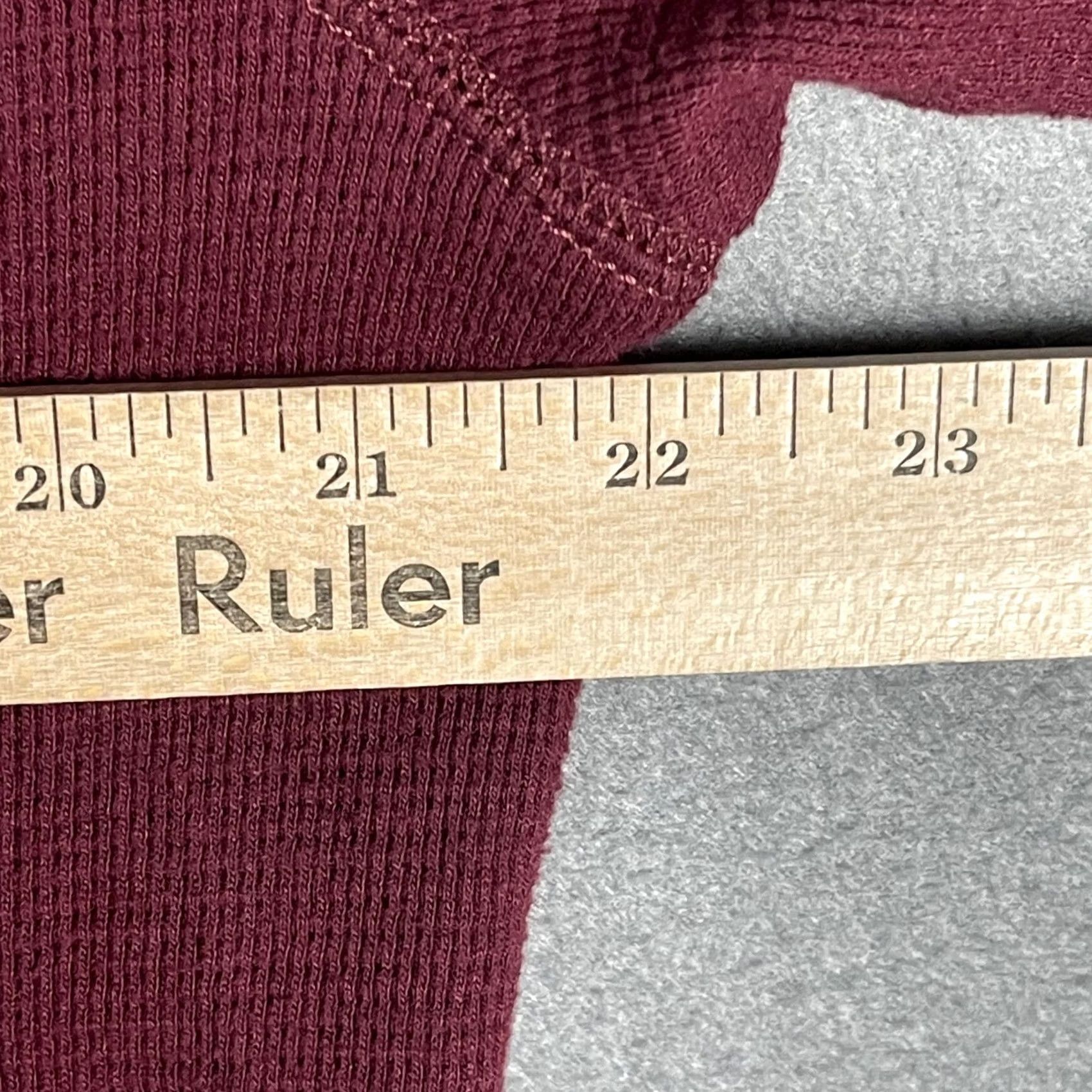 American Eagle Outfitters VINTAGE American Eagle Hoodie Shirt Mens Medium Maroon Waffle Knit Pullover Long Sleeve Size US M / EU 48-50 / 2 - 5 Thumbnail