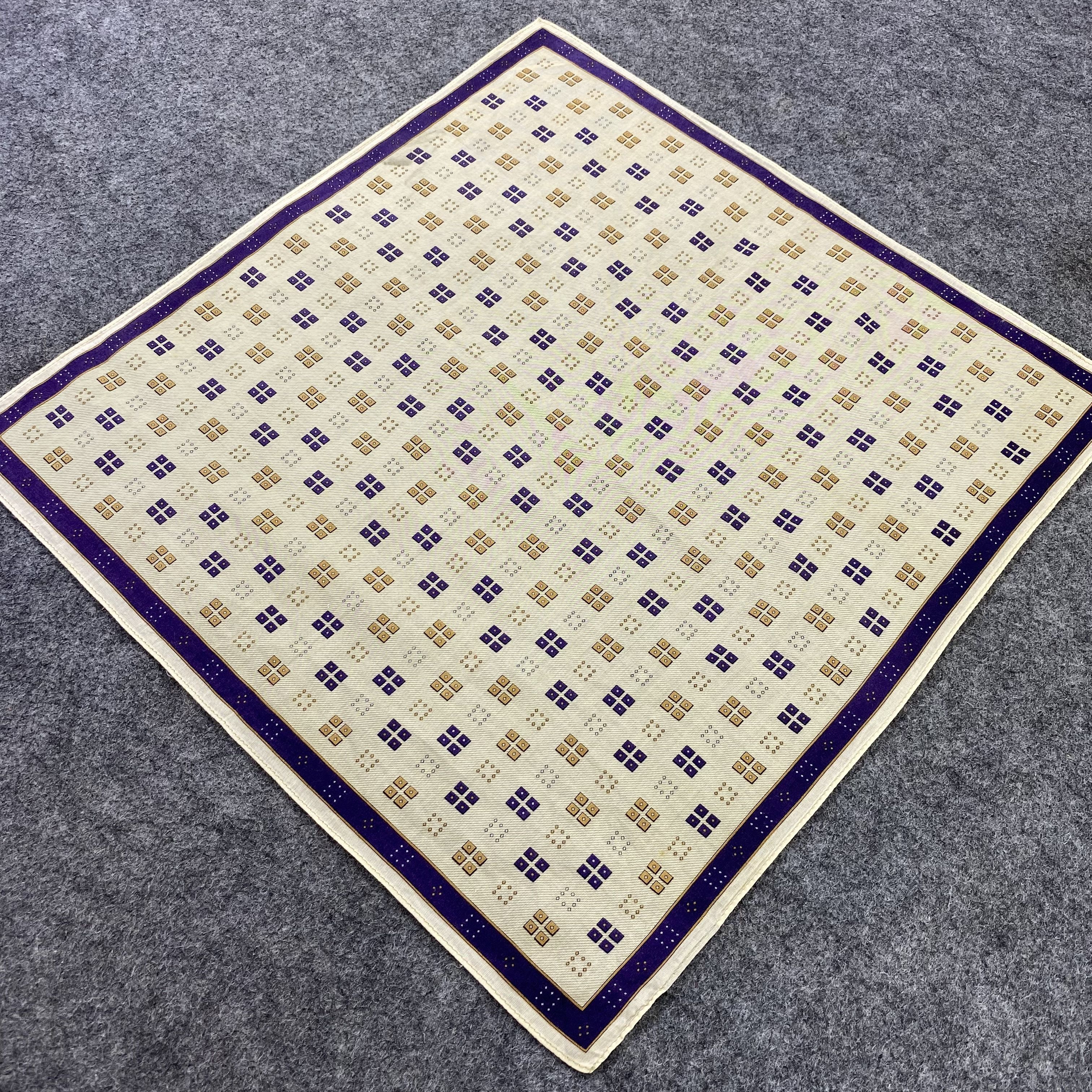 Michiko Koshino Michiko Koshino Handkerchief / Bandana / Neckerchief-B525 Size ONE SIZE - 4 Thumbnail