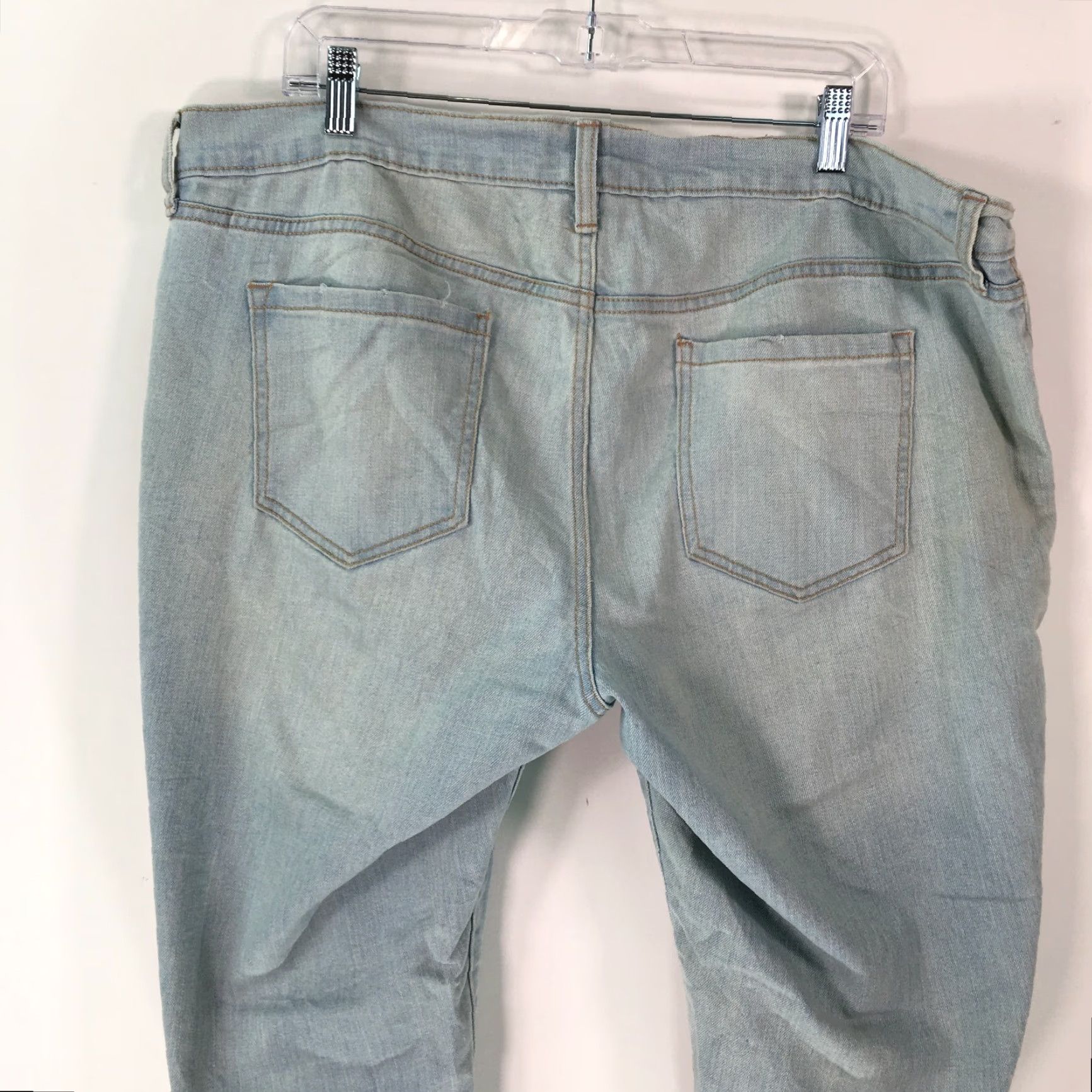 Old Navy Old Navy Jeans Womens Distressed Boyfriend Blue Denim Size 16 Regular 42X25 Size 38" / US 16 / IT 52 - 3 Thumbnail