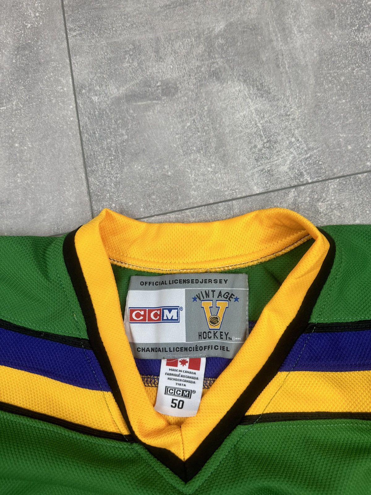 Ccm The Might Ducks Movie Conway 96 NFL Jersey Hockey 90s Size US M / EU 48-50 / 2 - 11 Thumbnail