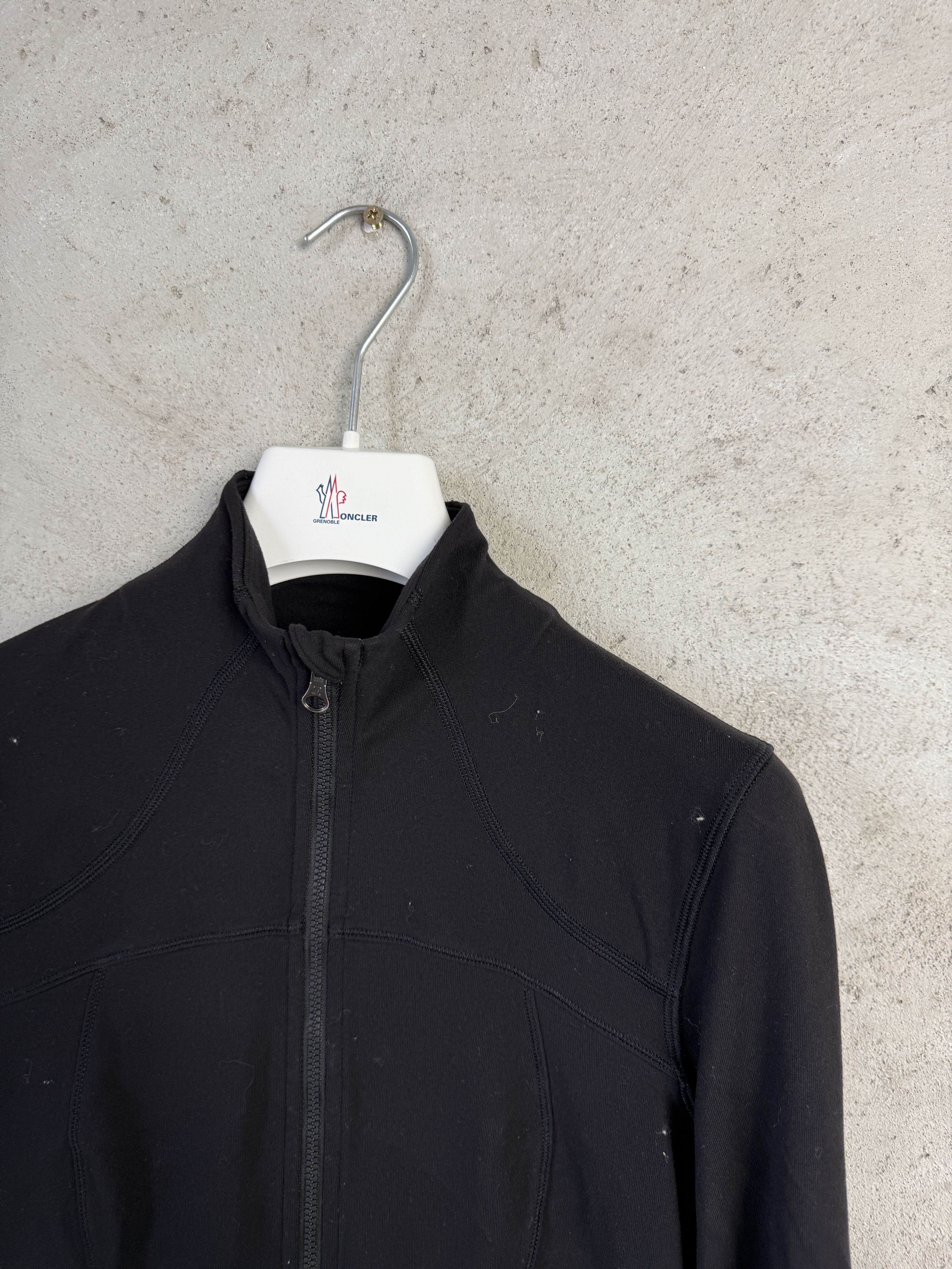 Lululemon Lululemon Define jacket half zip sweatshirt pilates yoga Size M / US 6-8 / IT 42-44 - 2 Thumbnail