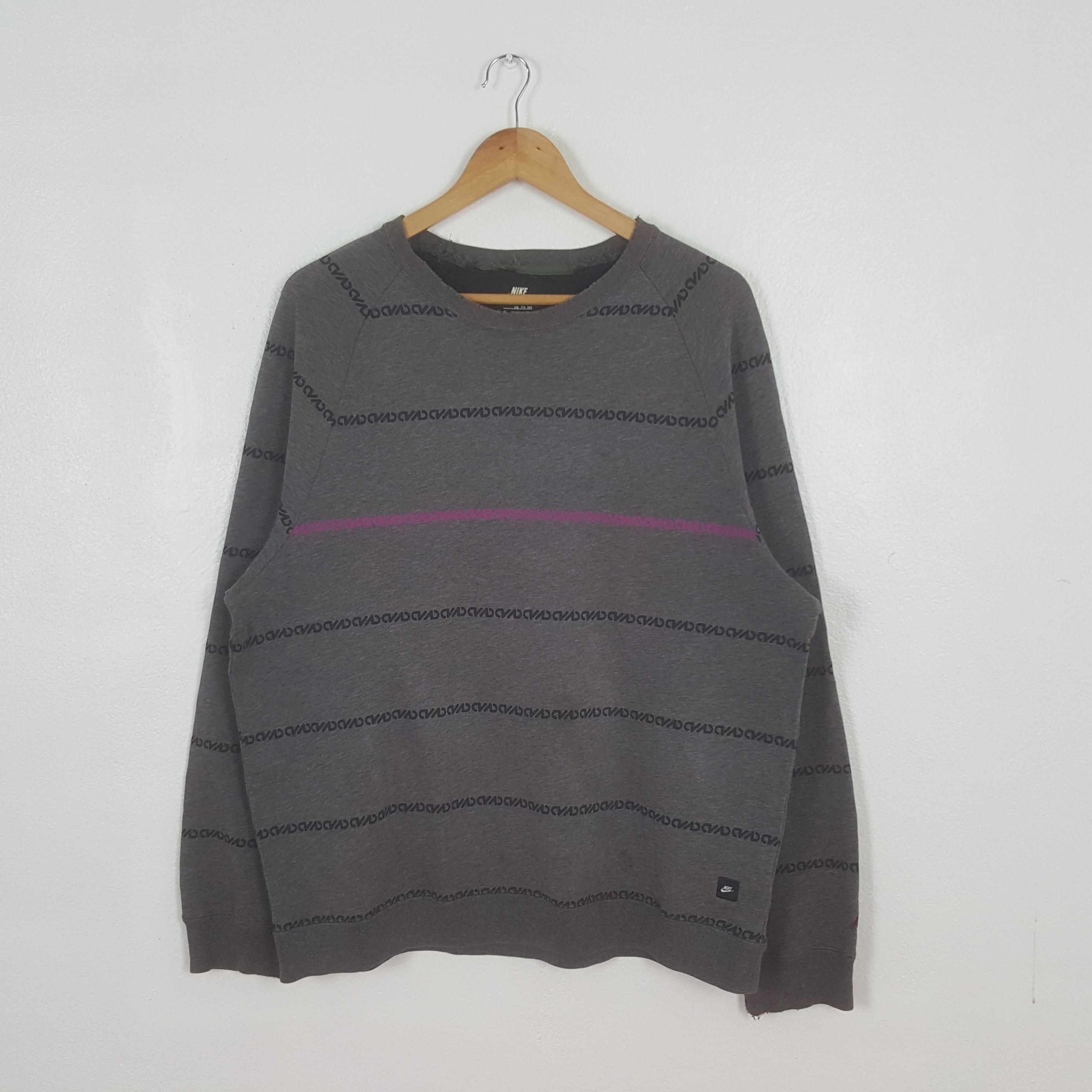 Nike Vintage Nike Sweatshirt C316N29 Size US L / EU 52-54 / 3 - 1 Thumbnail