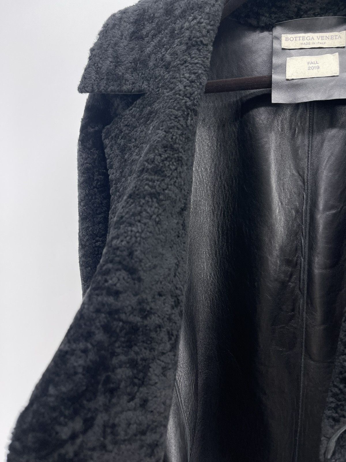 Bottega Veneta Bottega Veneta Short Curley Shearling Coat rrp $10,000 Size US M / EU 48-50 / 2 - 7 Thumbnail
