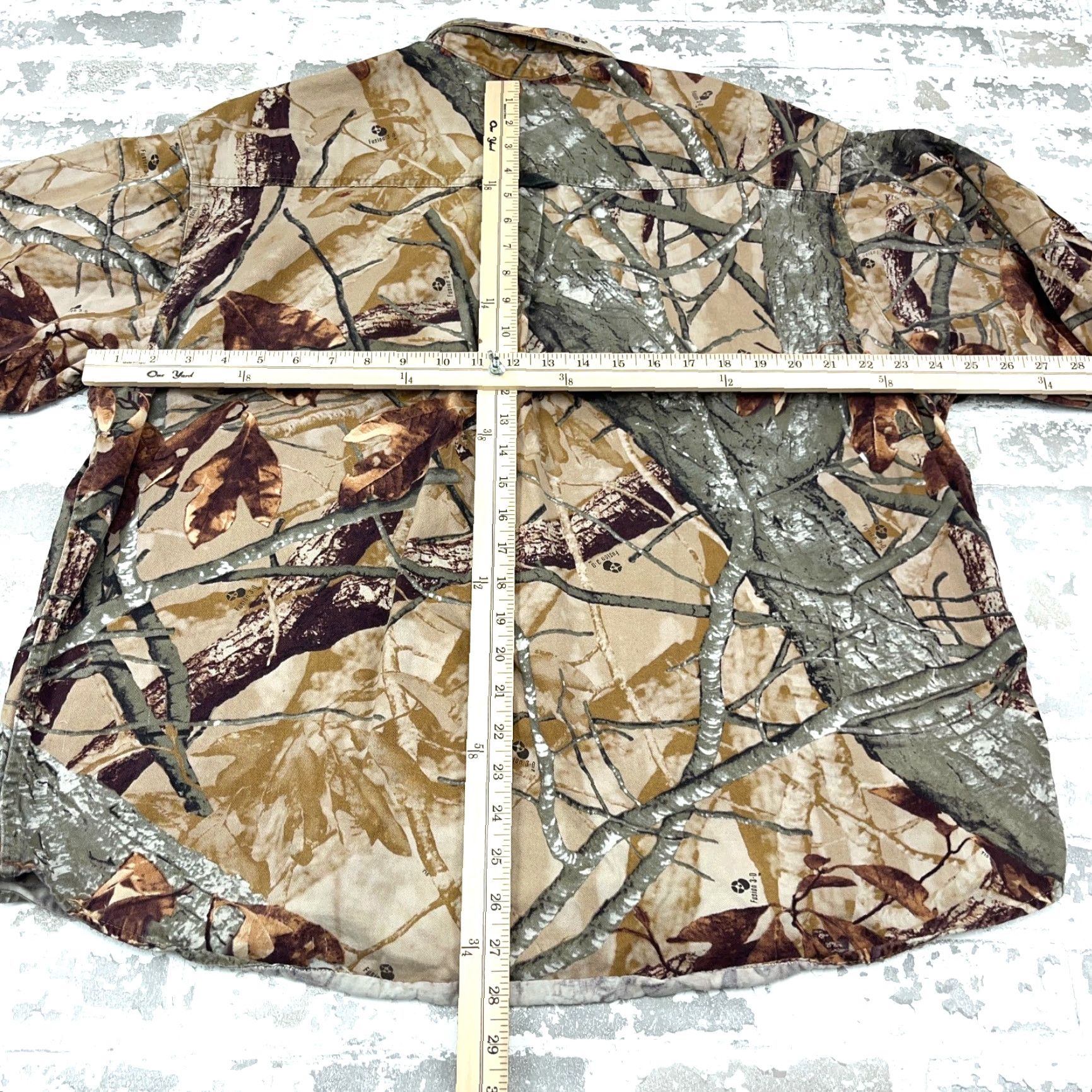 Denime VINTAGE Fusion 3D Camo Shirt Men XL Brown Button Up Twill Denim Woods Leaf VTG Y2K * Size US XL / EU 56 / 4 - 7 Thumbnail