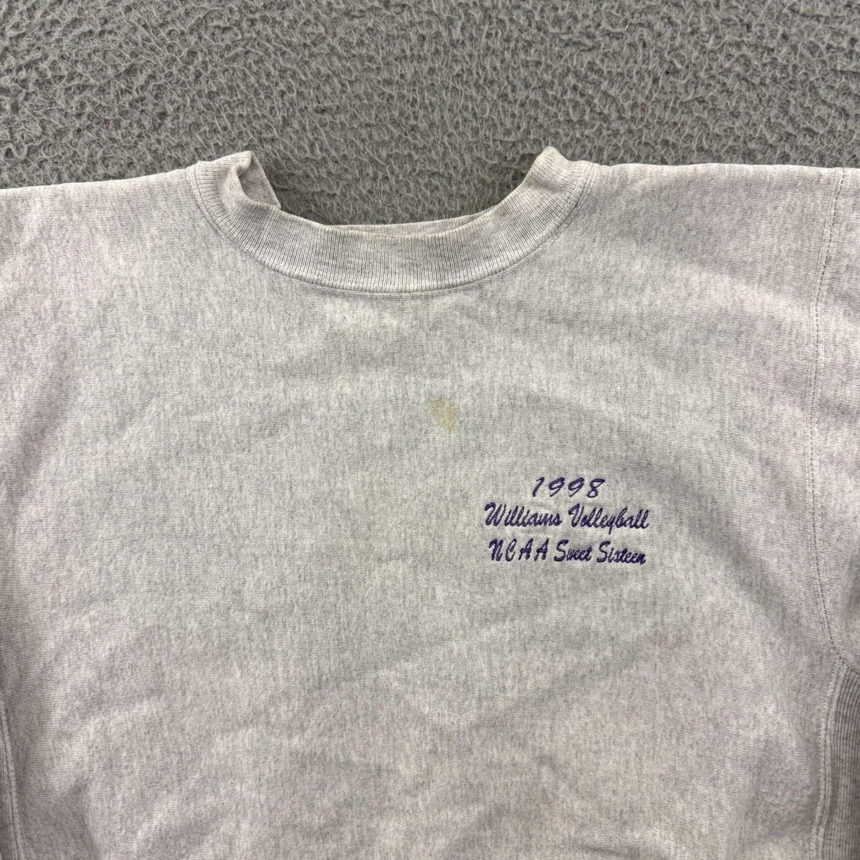 Vintage VINTAGE Williams College Sweatshirt Men’s Large Gray 90s Reverse Weave Pullover Regular Fit Cotton Kellsport Logo Crew Neck Size US L / EU 52-54 / 3 - 4 Thumbnail