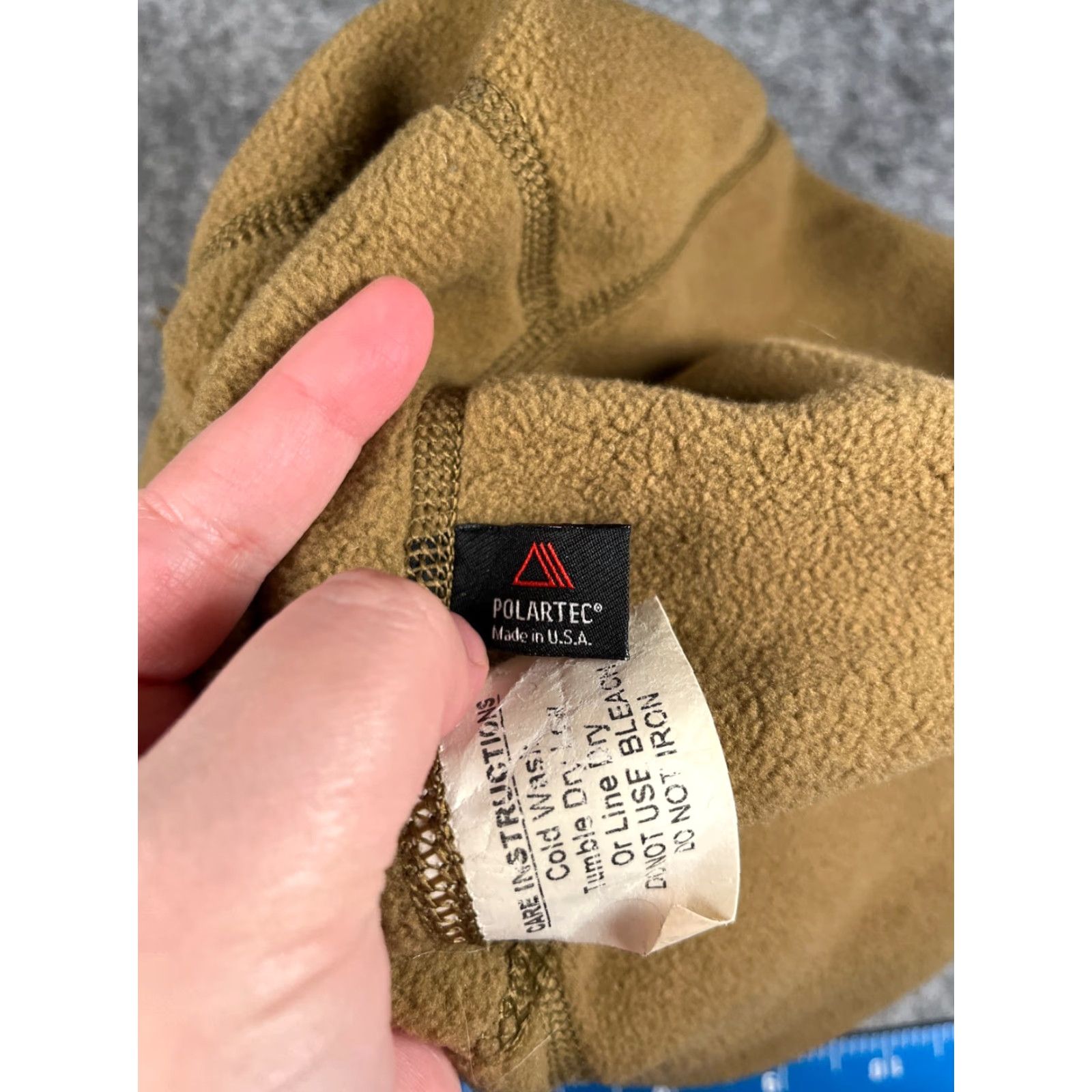 Vintage Peckham Beanie Toque Hat Adult One Size Beige Unisex Accessories Winter Fall Spring Ski Outdoor Beanie Mens Womens Boys Girls Size US M / EU 48-50 / 2 - 7 Thumbnail