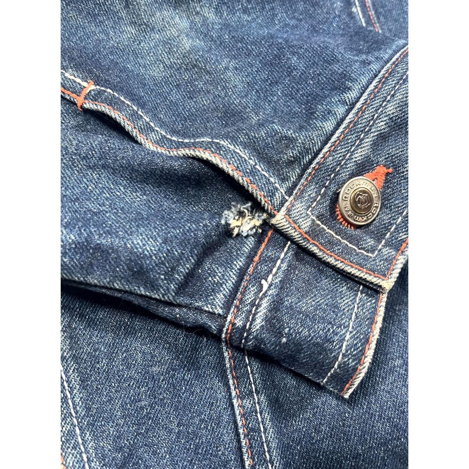Vintage VINTAGE RockMan Denim Jacket Mens 3XL Blue Platinum Graphic Trucker 90s Y2K Jeans Jacket Mens Blue RockMan Graphic Trucker 90s Vintage Hip Hop Jacket Size US XXL / EU 58 / 5 - 6 Thumbnail