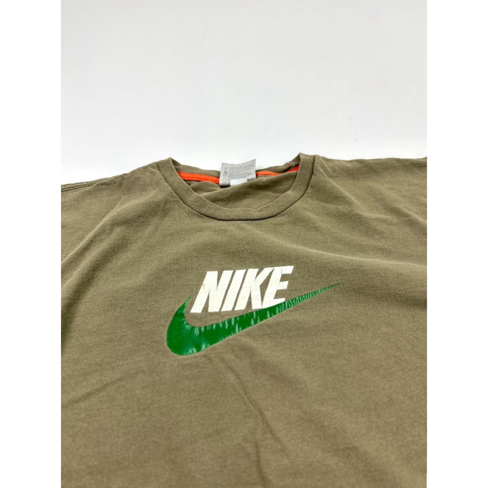 Nike Nike Men's Large Green T-Shirt Logo Outdoor Casual Wear Size US L / EU 52-54 / 3 - 3 Thumbnail