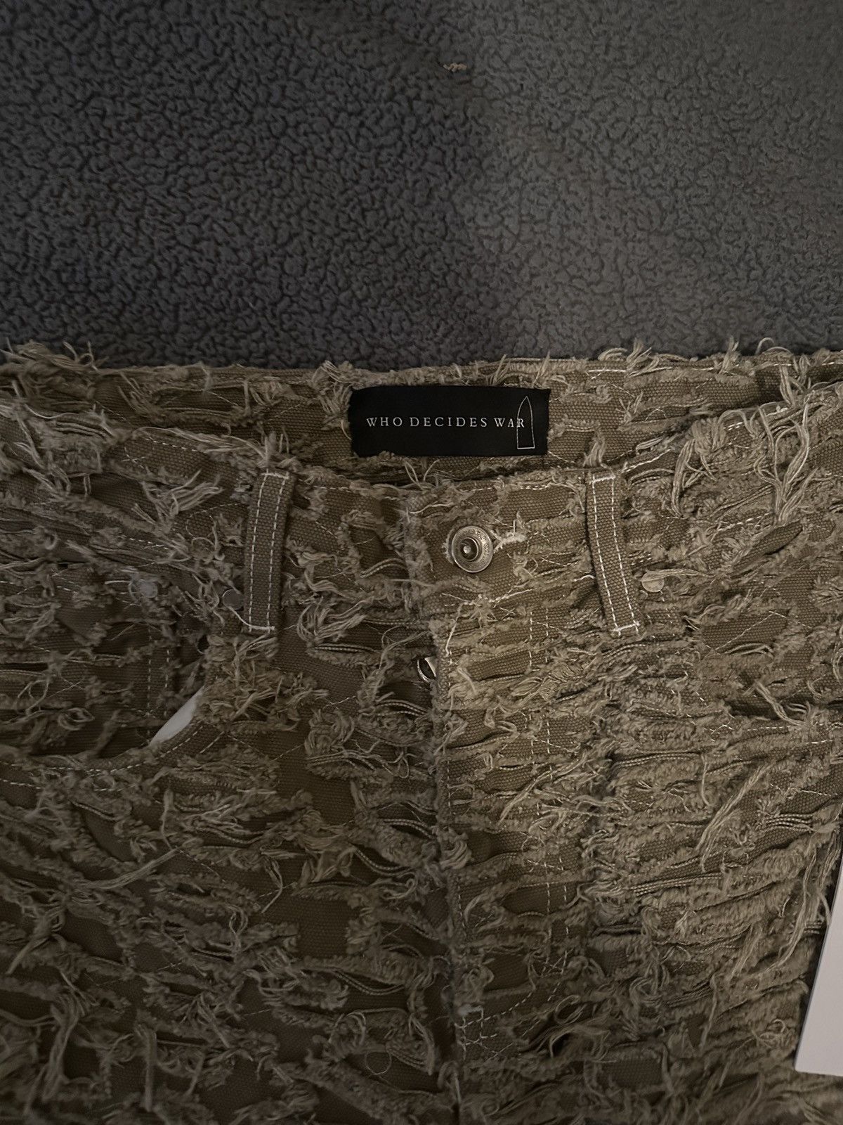 Who Decides War NWT Who Decides War Tan Husk Shorts Size US 30 / EU 46 - 3 Thumbnail