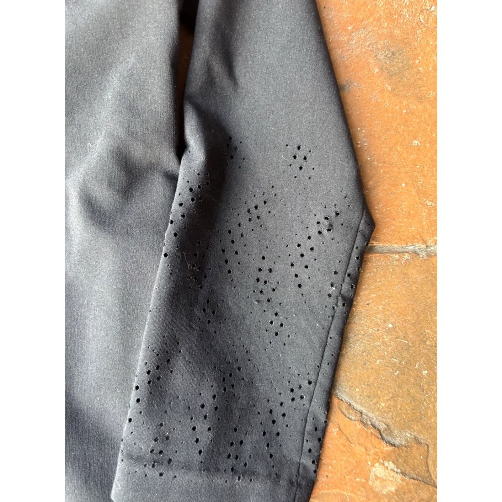 Vintage VINTAGE Cynthia Steffe Dress Coat Trench Coat Jacket Women’s 1/2 Black Gray Long Sleeve Buttoned Lined Woven Polyester Weathergear 90s Mens? Women’s Size XS / US 0-2 / IT 36-38 - 4 Thumbnail