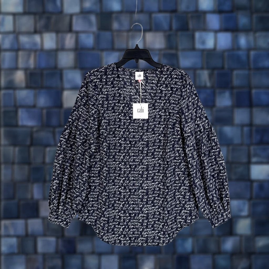 Vintage Cabi Blouse Womens Small Blue Love Te Amo Script Balloon Tunic Top Feminine Work Size S / US 4 / IT 40 - 1 Thumbnail