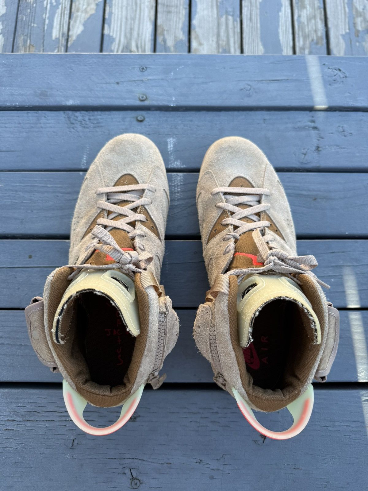 Jordan Brand × Travis Scott Jordan 6 Travis Scott British Khaki Size US 11.5 / EU 44-45 - 7 Thumbnail