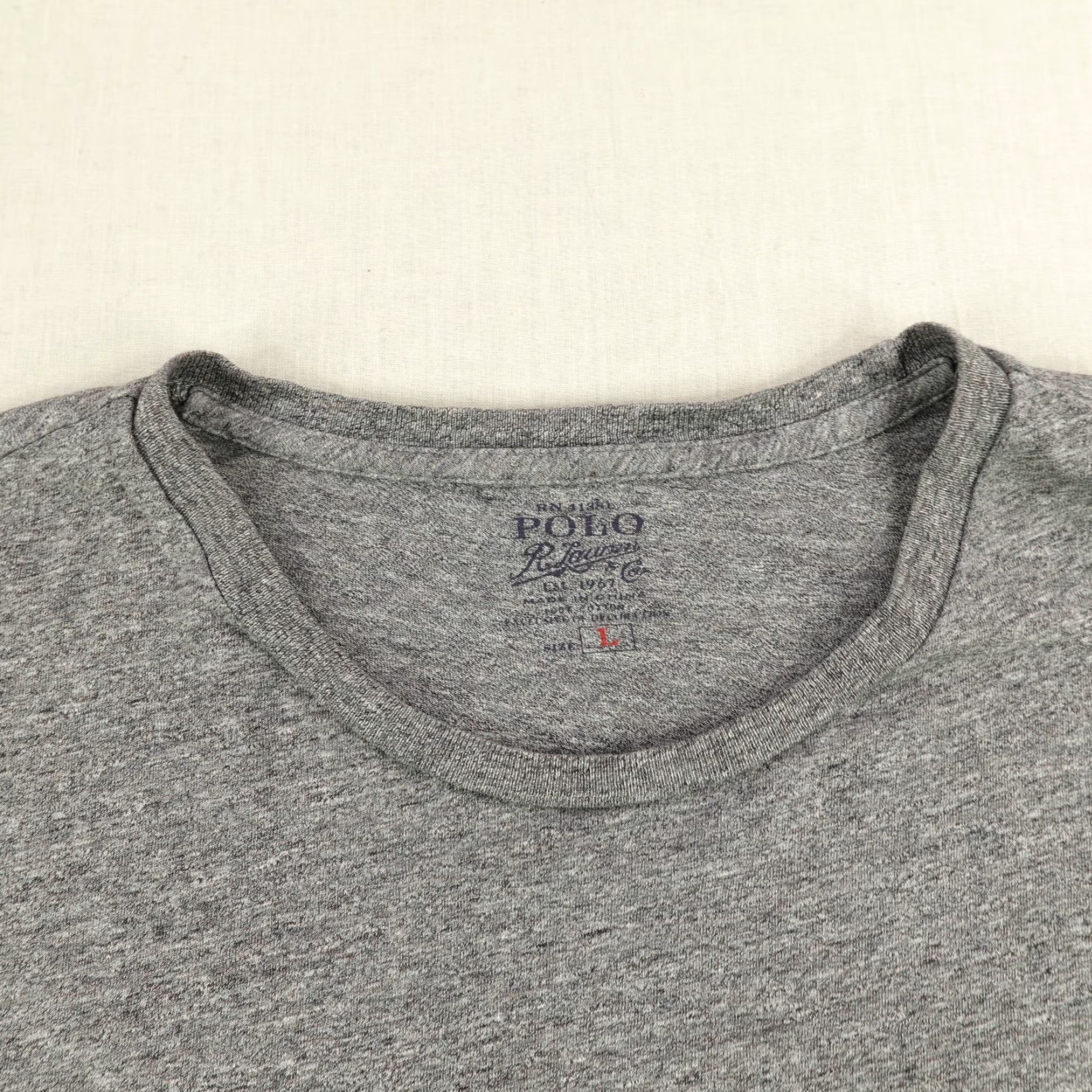 Polo Ralph Lauren VINTAGE Polo Ralph Lauren Shirt Men L Gray Short Sleeve Crew Neck Pocket Pony Logo 90s Preppy Mens Size US L / EU 52-54 / 3 - 2 Thumbnail
