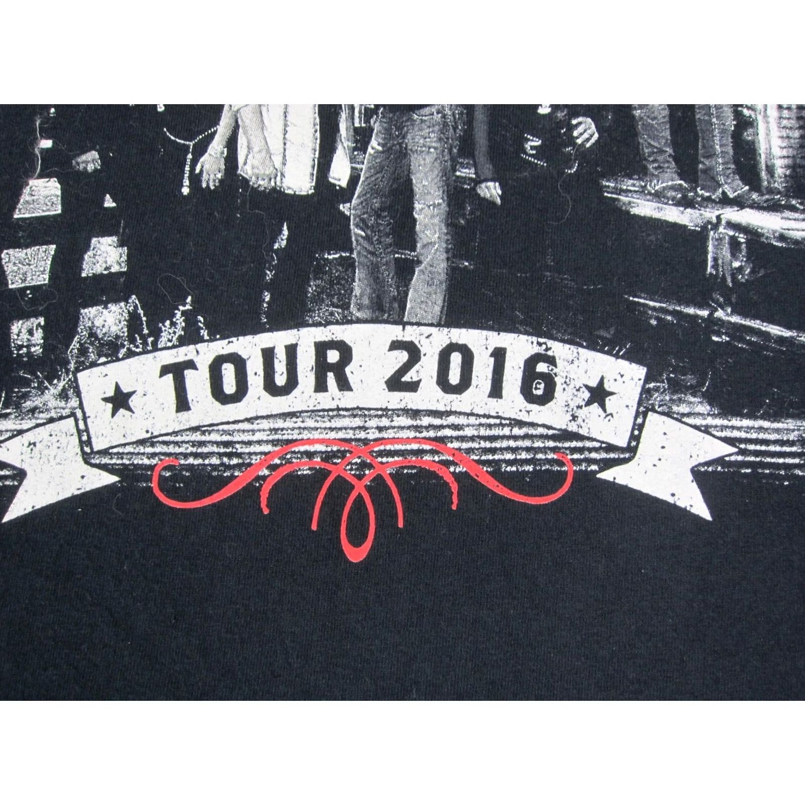 Gildan VINTAGE Lynyrd Skynyrd Shirt Mens XL Black 2016 Concert Tour Y2K Size US XL / EU 56 / 4 - 3 Thumbnail