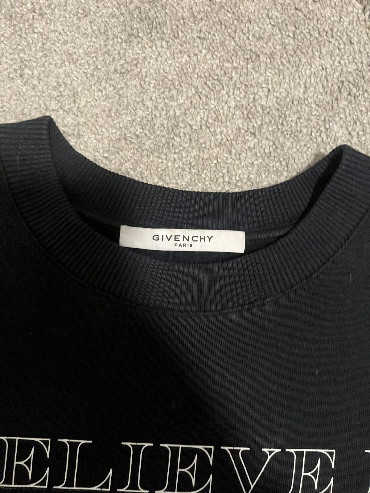 Givenchy Givenchy “Power Of Love” Crewneck Size US XS / EU 42 / 0 - 4 Thumbnail