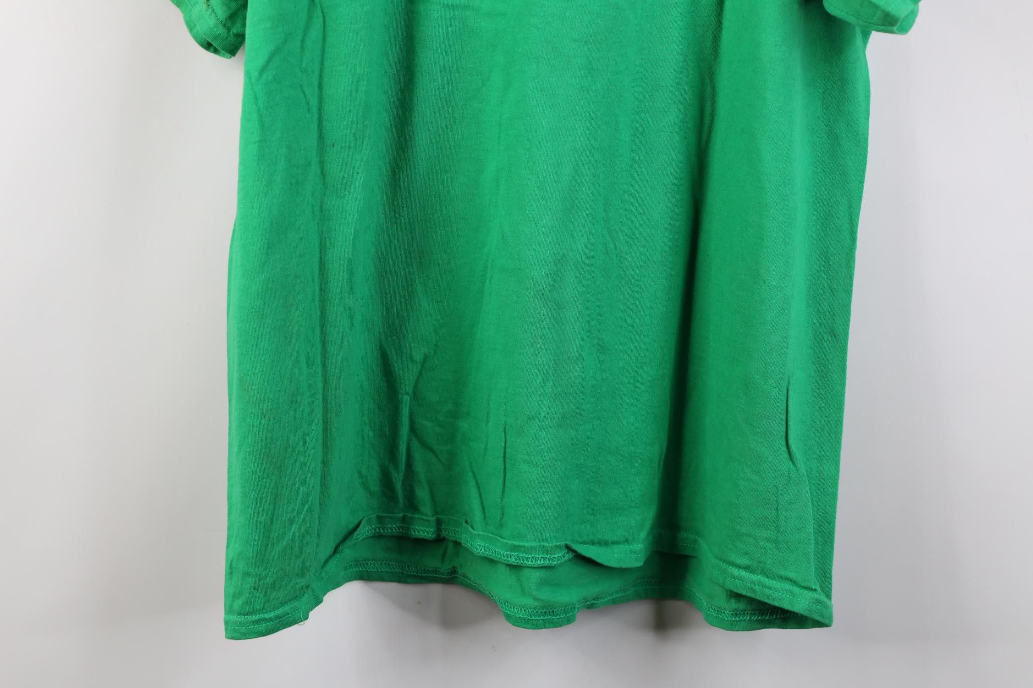 Vintage Vintage Crew The Last Tour Barry Manilow Band T-Shirt Green Size US XL / EU 56 / 4 - 16 Thumbnail