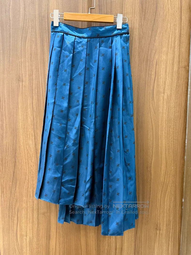 Fendi Fendi Blue Full Print Logo Skirt Size 25" / US 0 / IT 36 - 1 Thumbnail