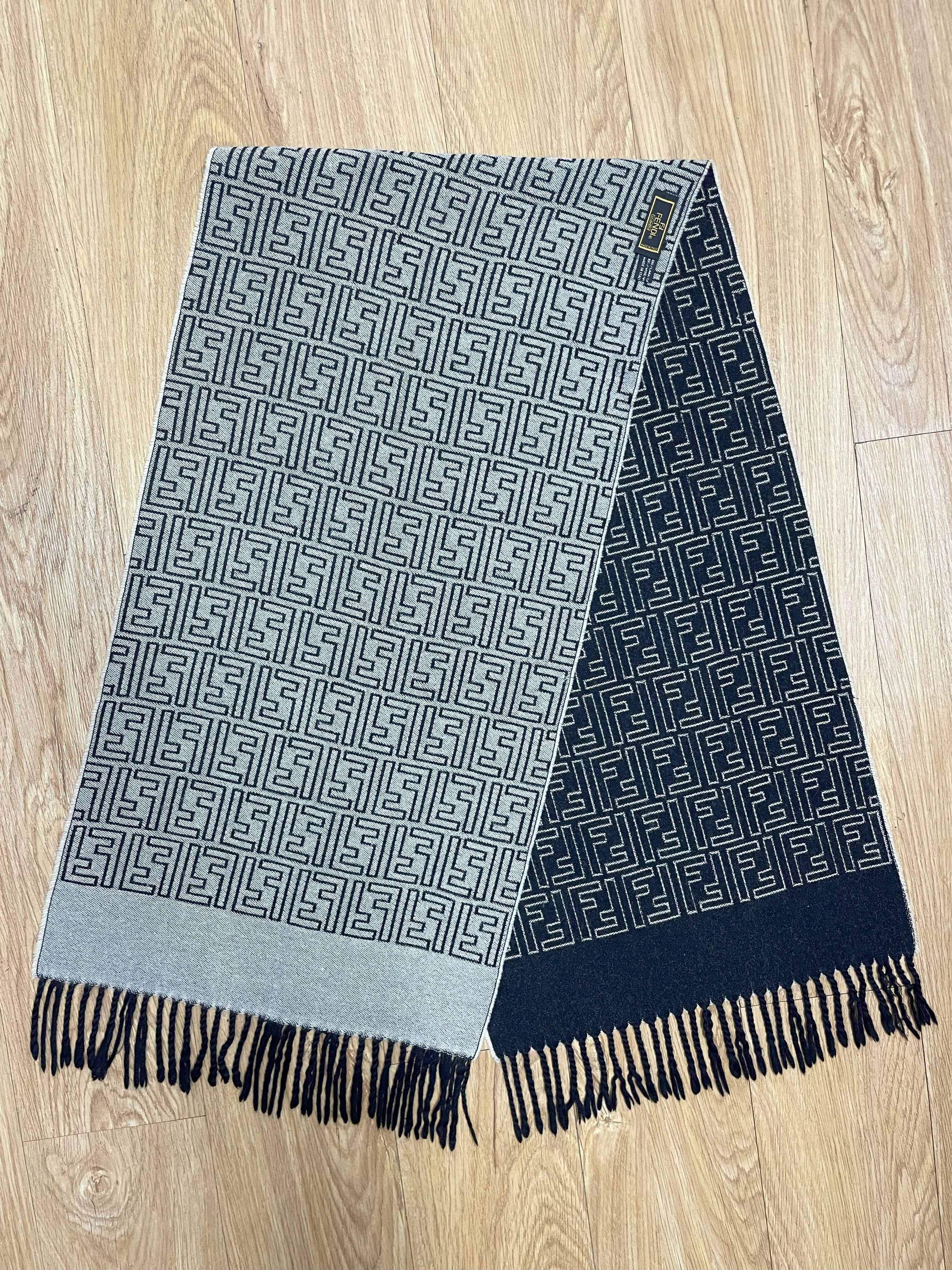 Fendi Fendi Scarf / Muffler - 6166 Size ONE SIZE - 7 Thumbnail
