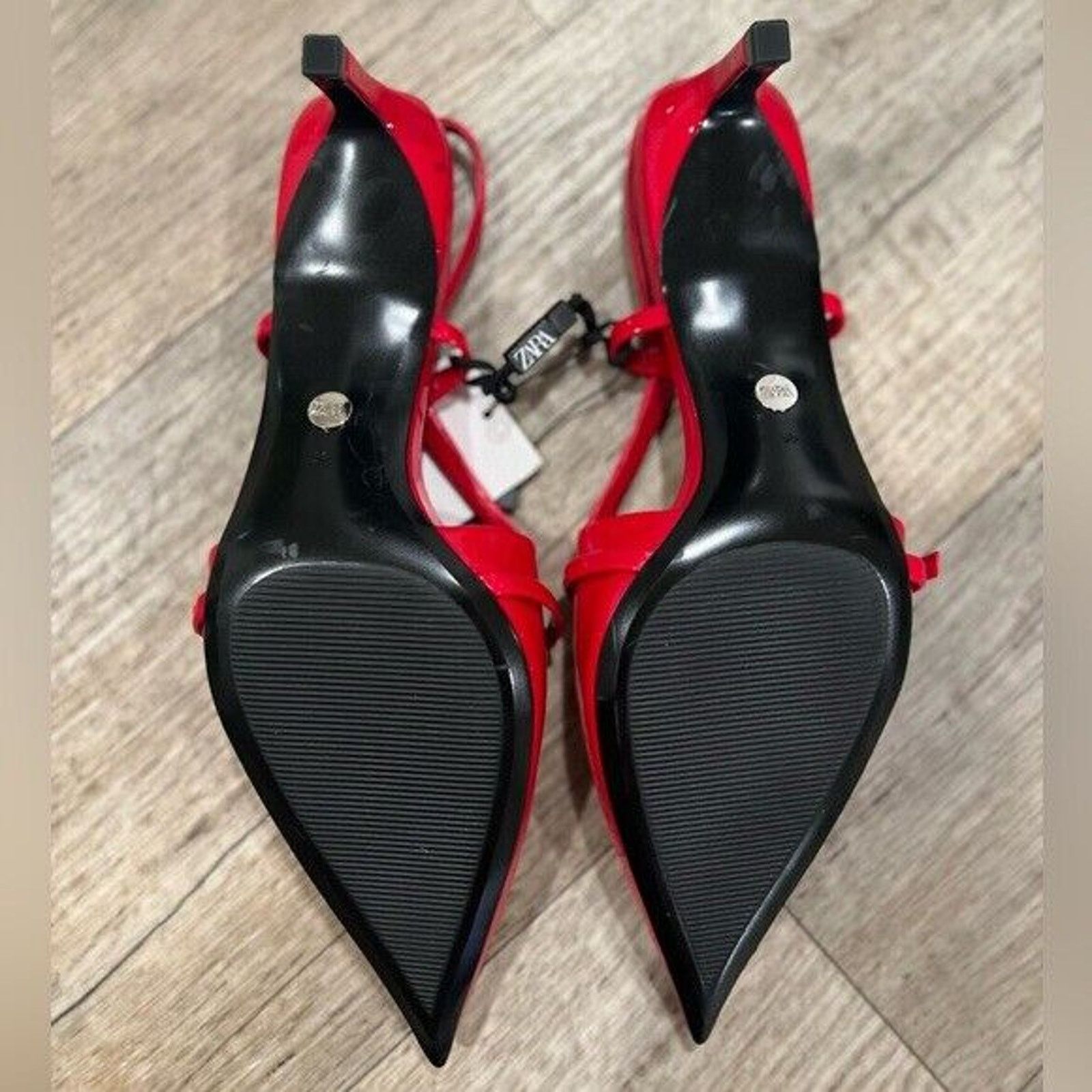 Zara ZARA Red Kitten Heels NWT Size US 7.5 / IT 37.5 - 20 Thumbnail