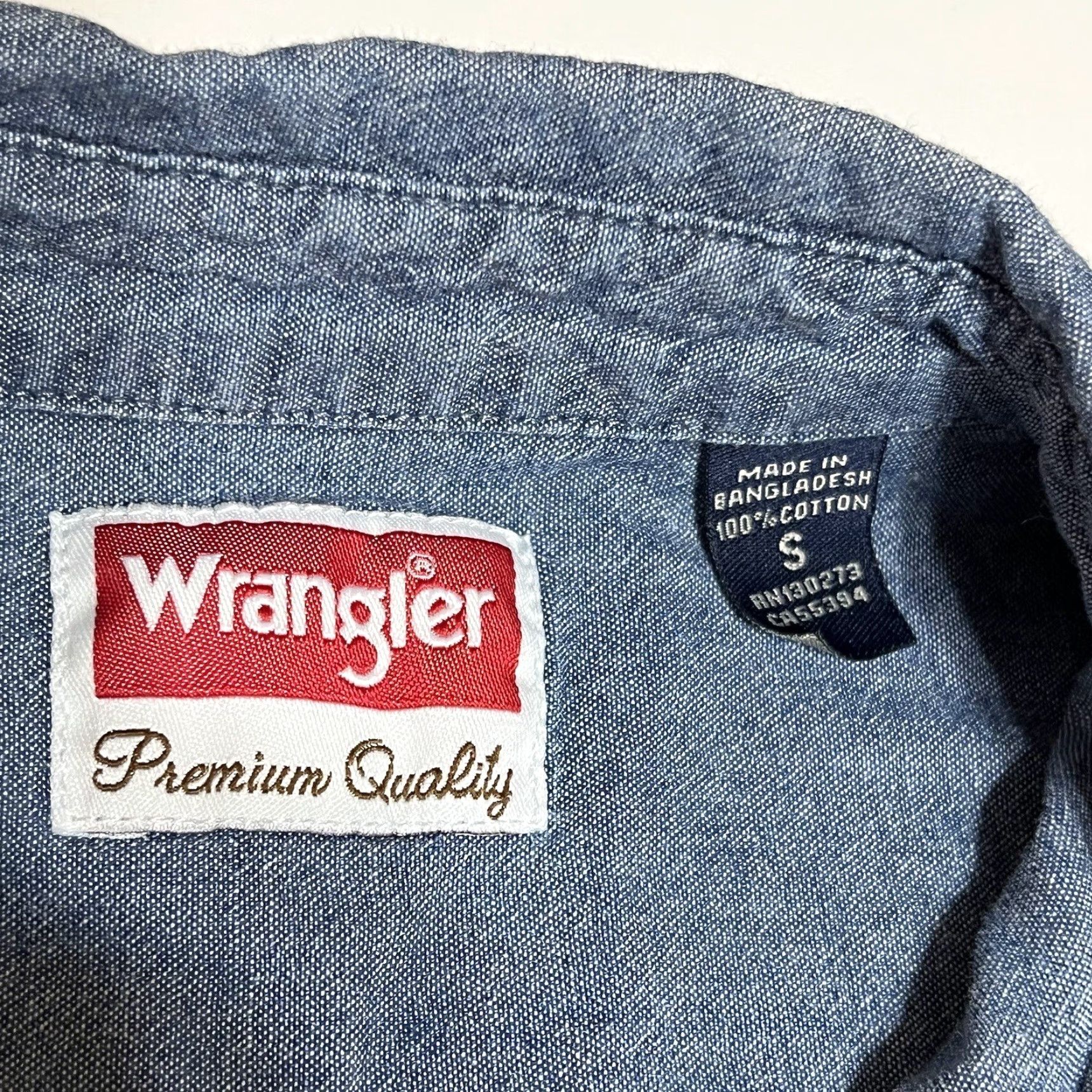 Wrangler Wrangler Shirt Button-Up Chambray Short Sleeve Pockets Men S Blue Cotton Regular Casual Shirts Size US S / EU 44-46 / 1 - 7 Thumbnail