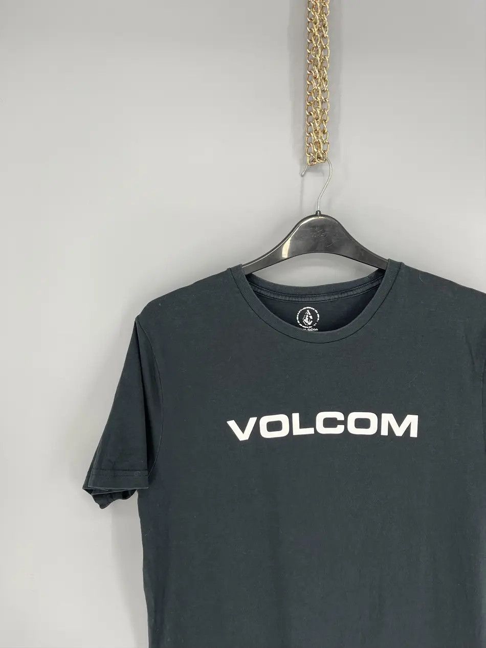 Vintage × Volcom Vintage Y2K Volcom Stone Skateboard Pin Logo Design Tshirt Size US M / EU 48-50 / 2 - 2 Thumbnail