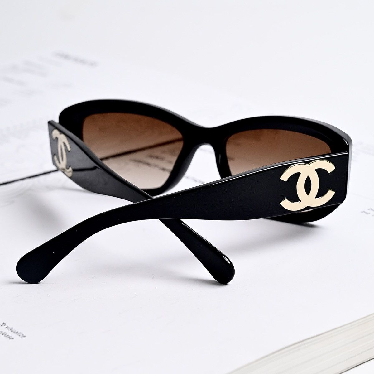 Chanel CHANEL 0CH5493 SUNGLASSES Size ONE SIZE - 8 Thumbnail