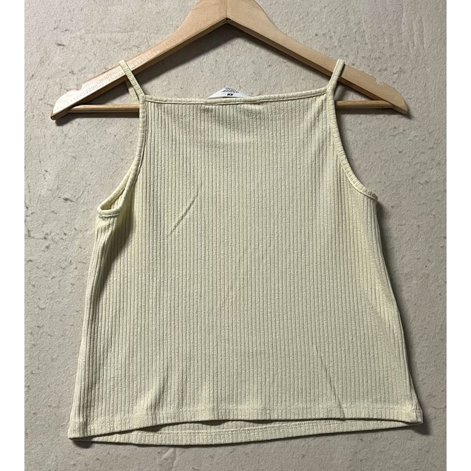 H&M H&M Tank Yellow Women S Size 20 Small See All Pics Tank Top Shirt Womens 20 Yellow S Size S / US 4 / IT 40 - 2 Thumbnail